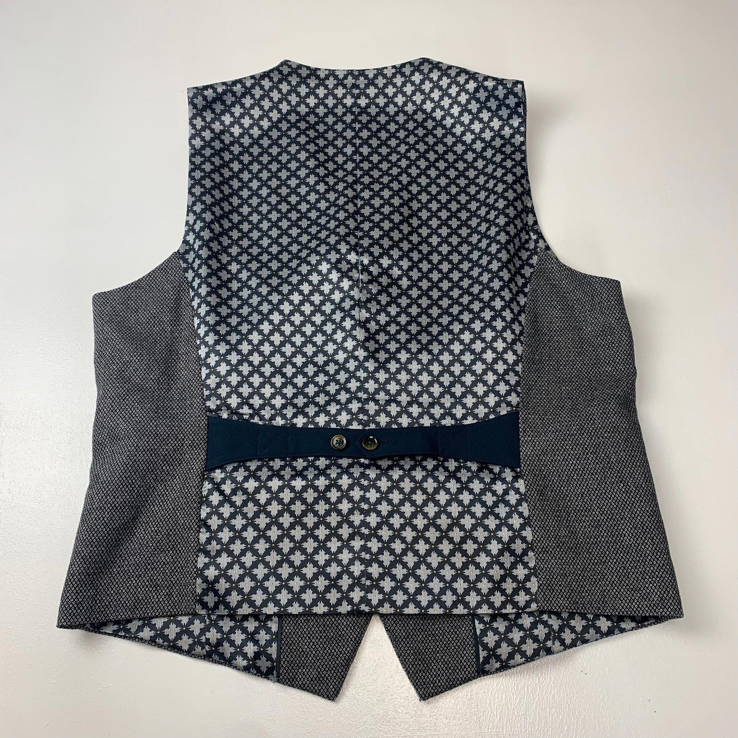 Mens TED BAKER Suit Jacket & Waistcoat / Grey / Size 5 / XL