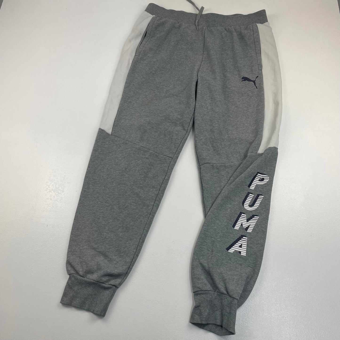 Men’s PUMA Grey Spellout Logo Joggers , Sweatpants , Size XL