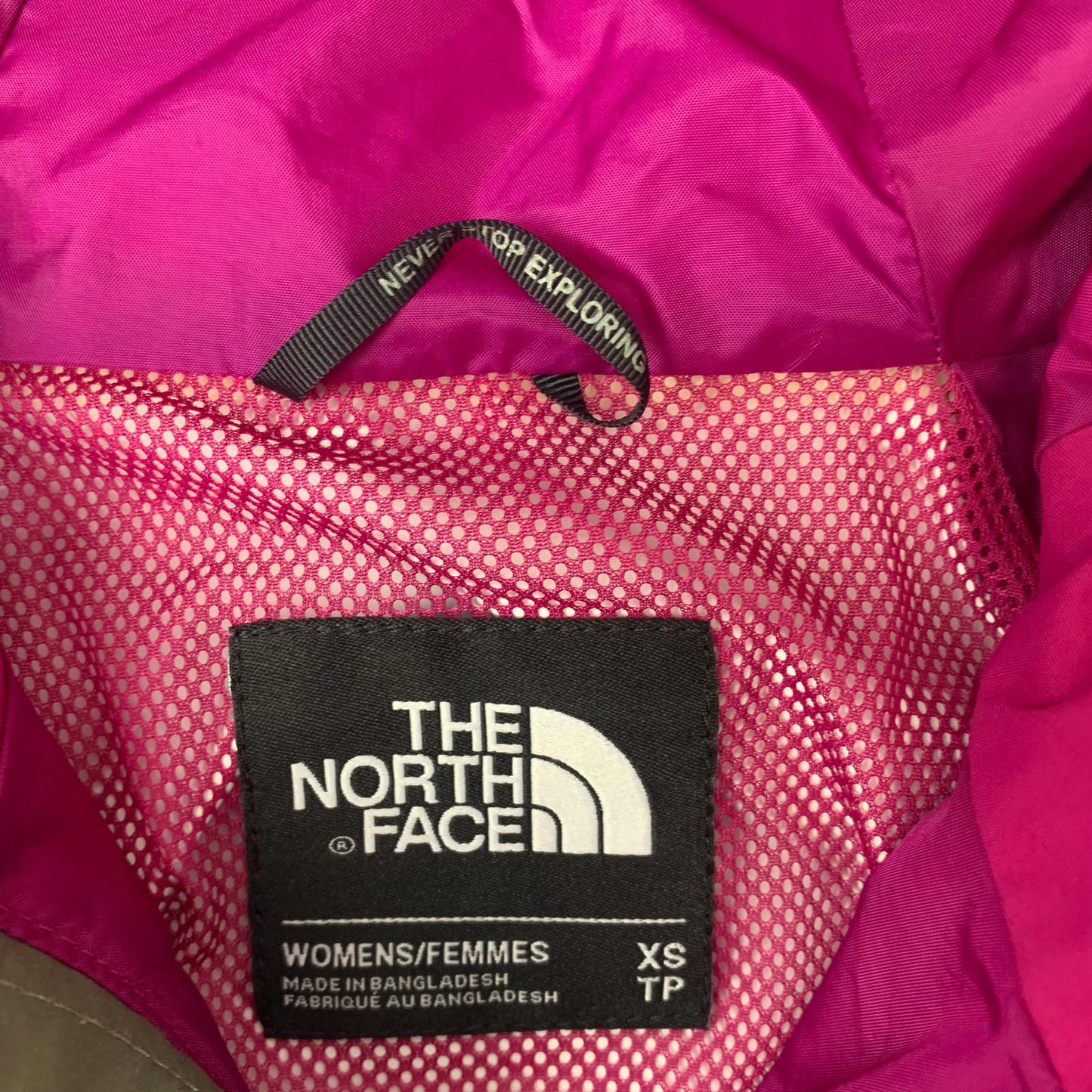 Women’s THE NORTH FACE Hyvent Jacket / Green & Pink / XS / Hiking / Walking