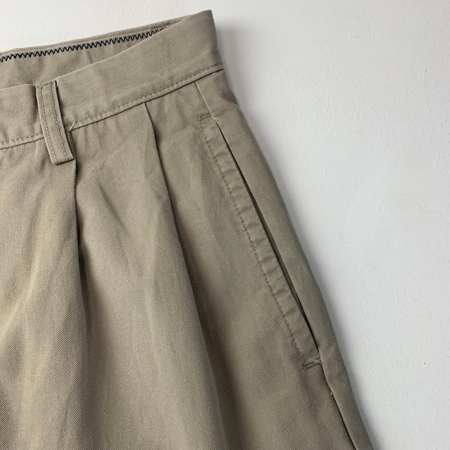 Nautica Men's Chino Shorts Beige Pleated Classic Fit Summer 30W