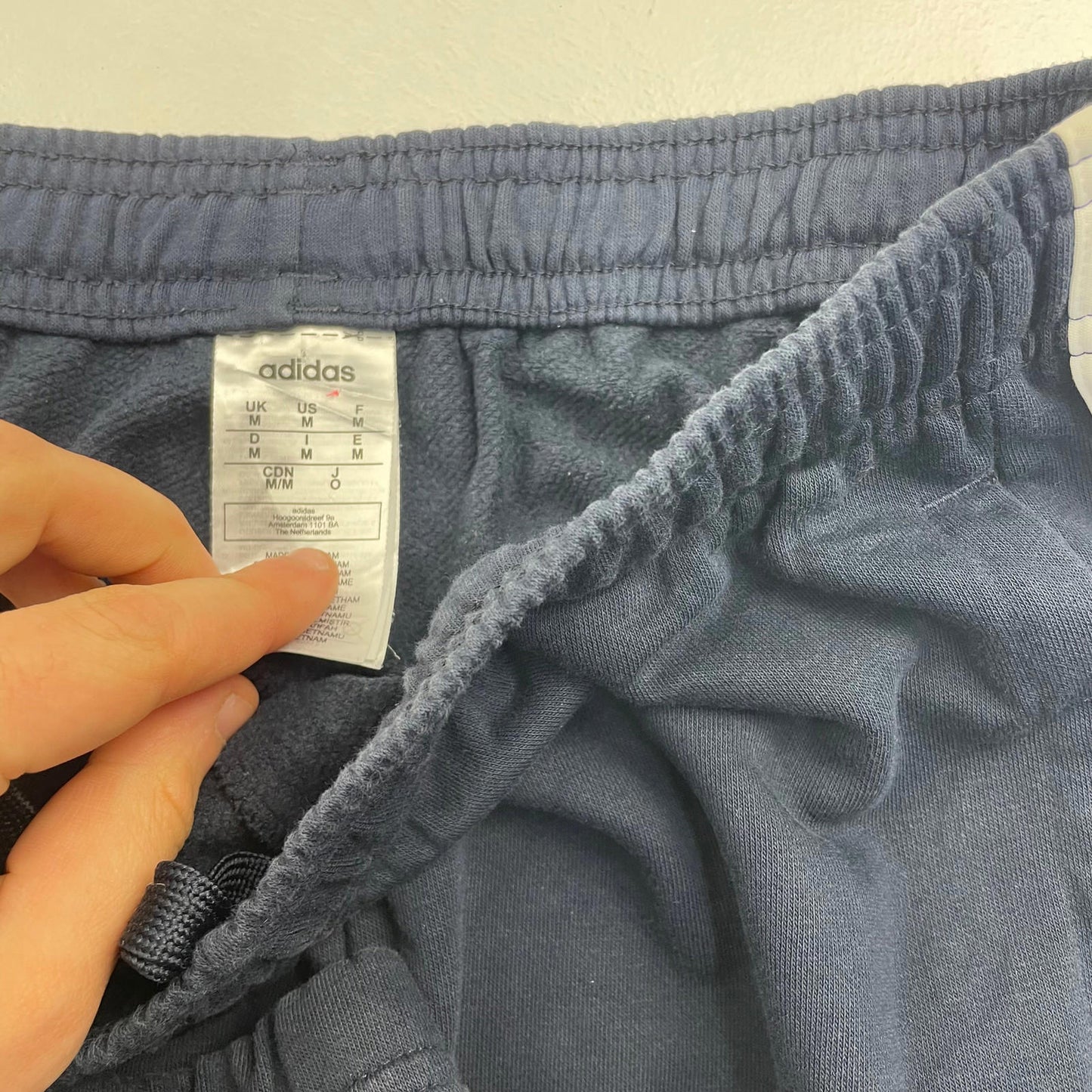 Men’s ADIDAS Blue Joggers , Sweatpants , Size Medium
