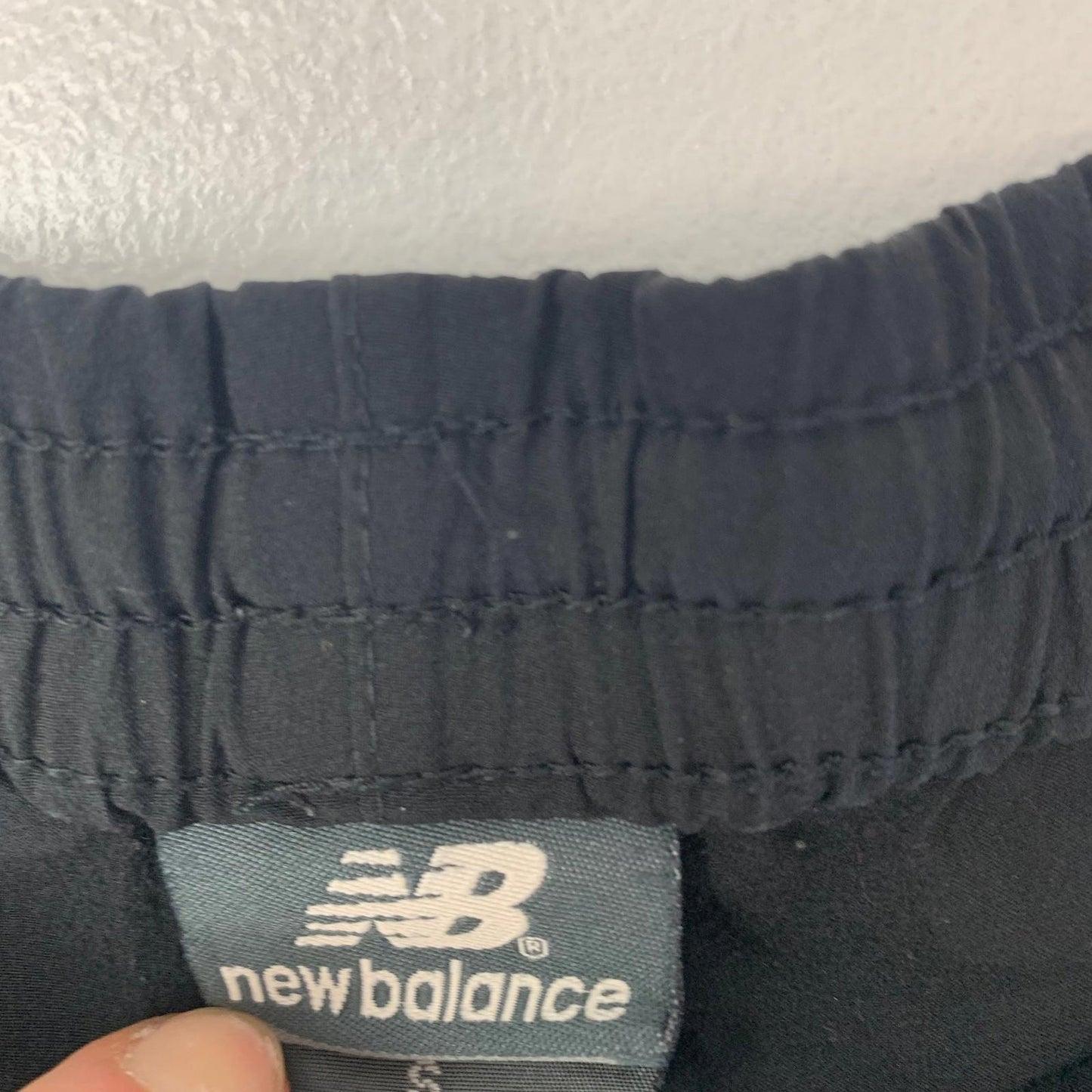 NEW BALANCE Athletic Shorts Blue Trim Lightweight Mens S