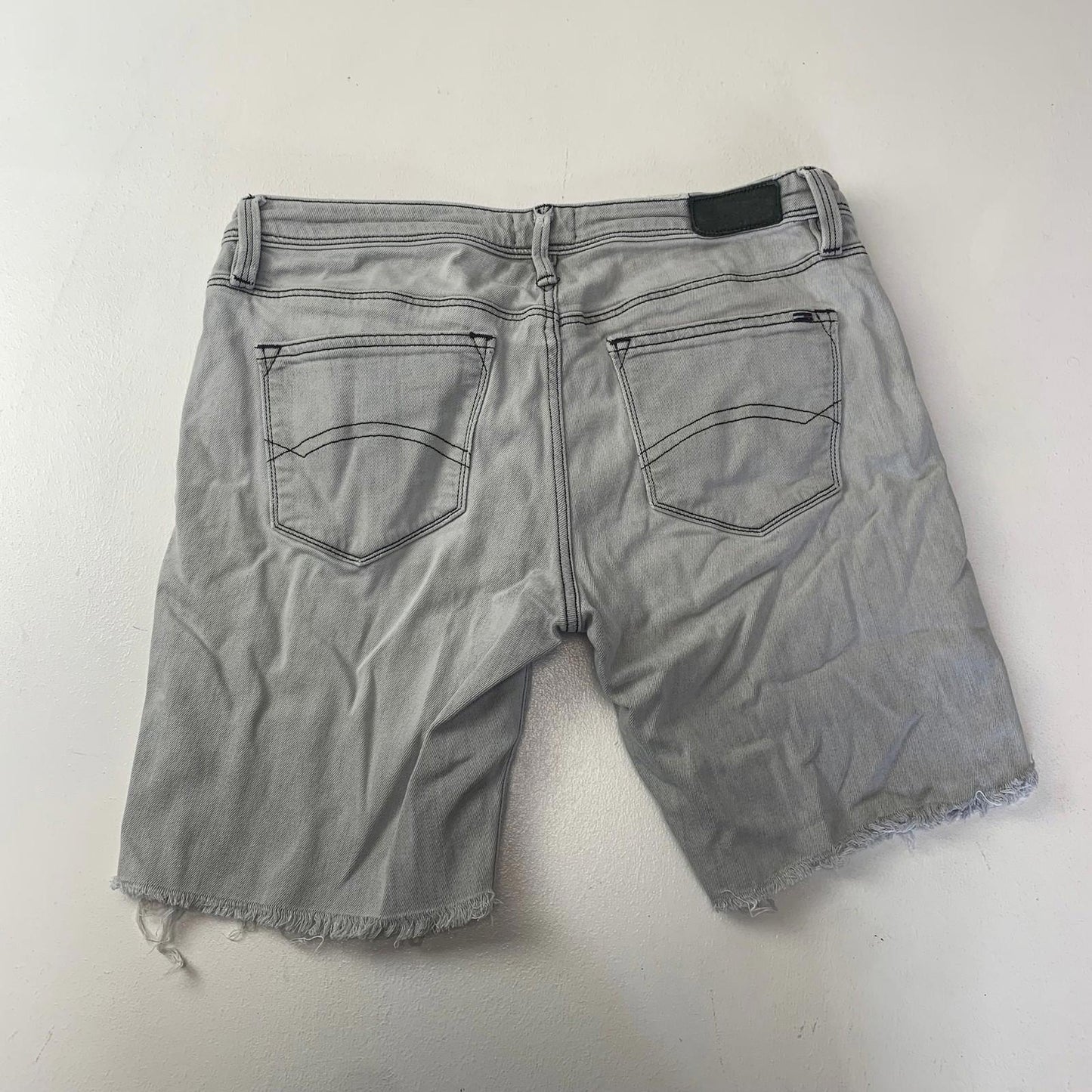 Tommy Hilfiger Denim Cut-Off Casual Grey Shorts Women Size 30