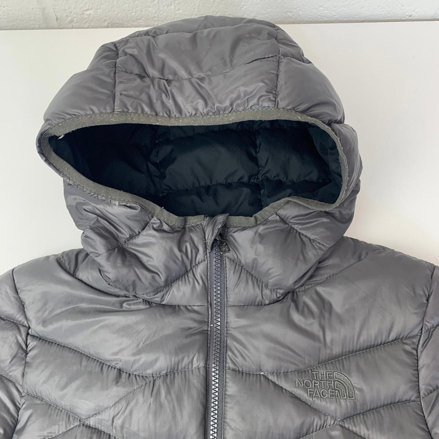 The North Face Puffer Jacket Hooded Warm Winter Coat Grey Women S