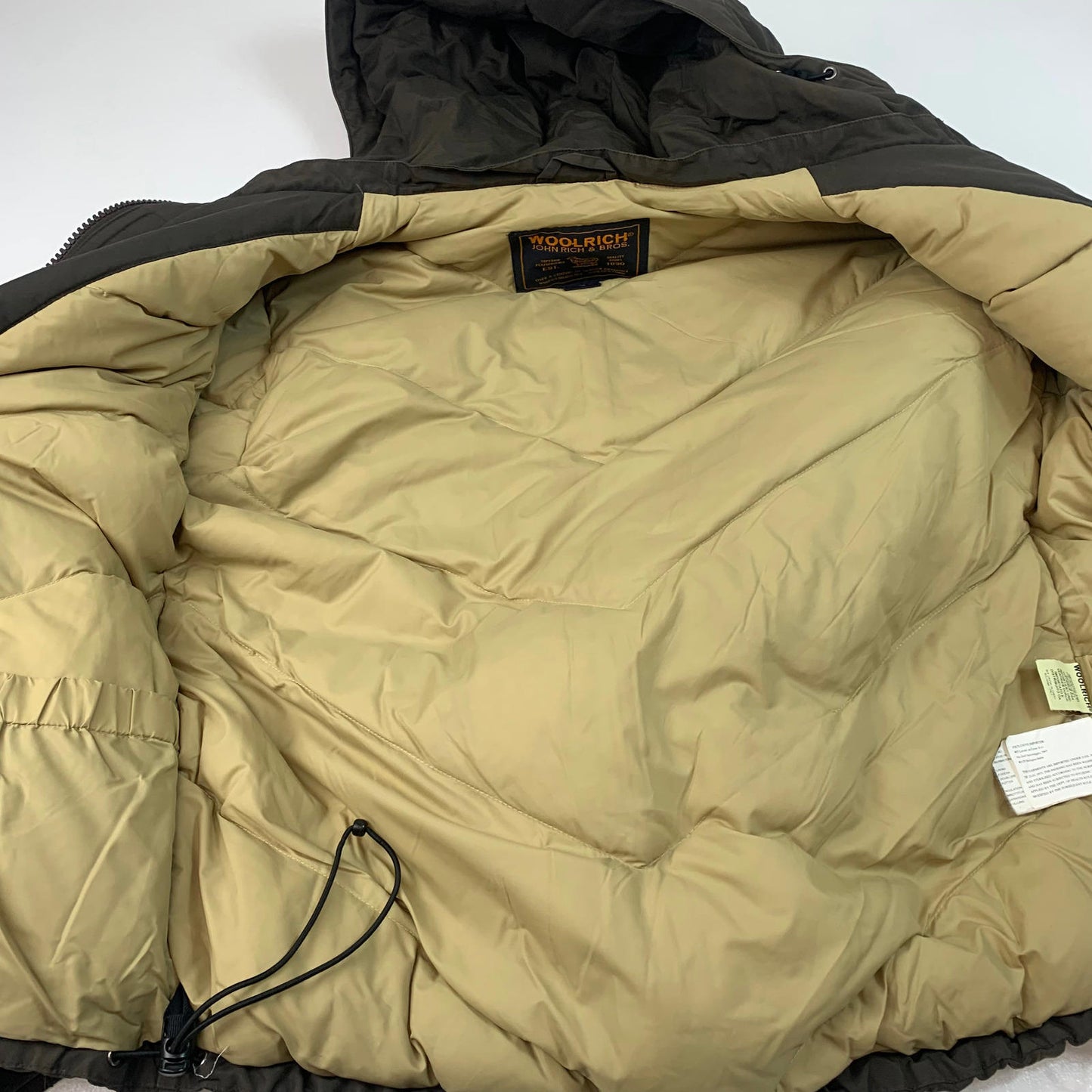 Women’s WOOLRICH Down Jacket / Dark Green / Medium / Winter Coat