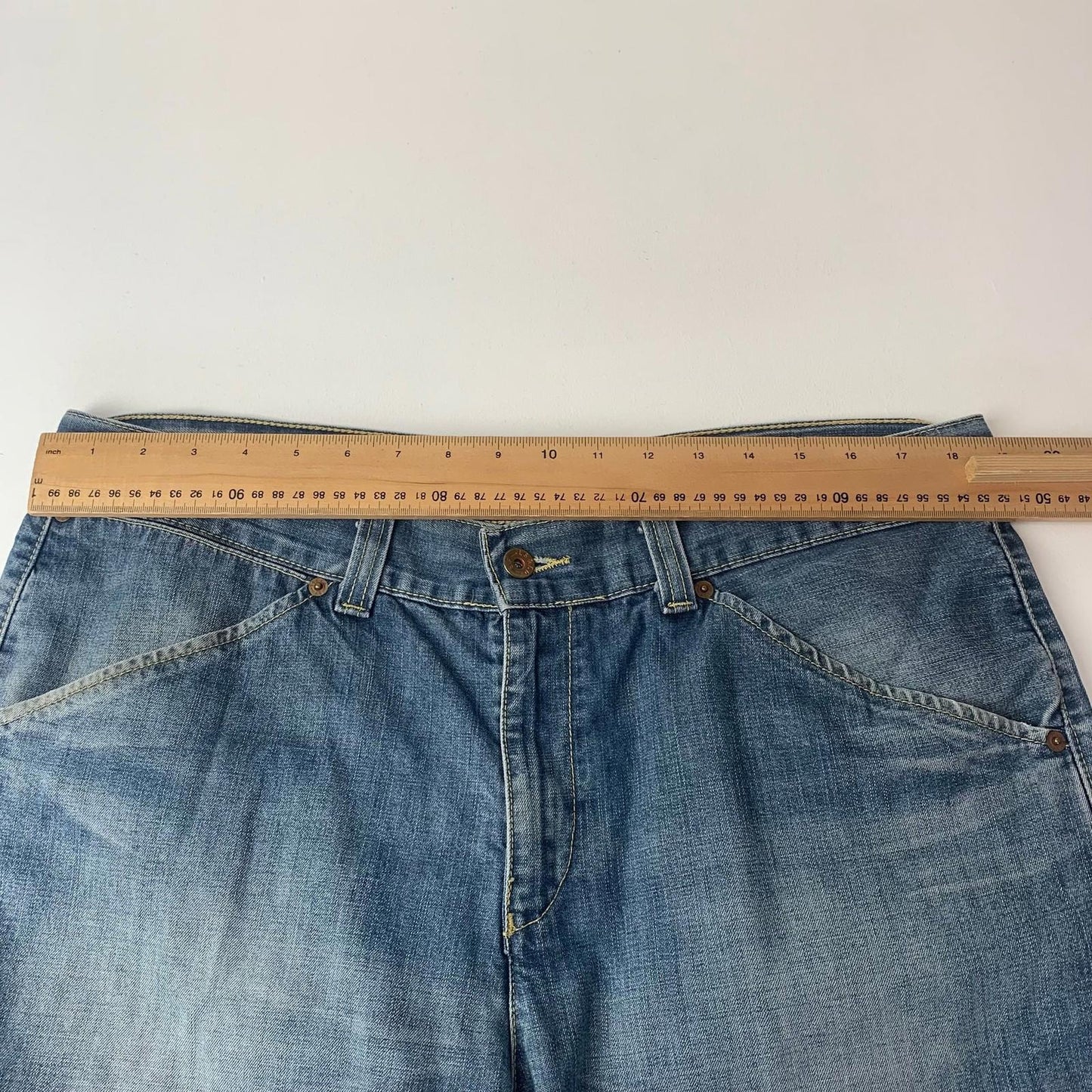 Levi's Denim Jorts Light Wash Button Fly Casual Relaxed Fit Blue Mens 38