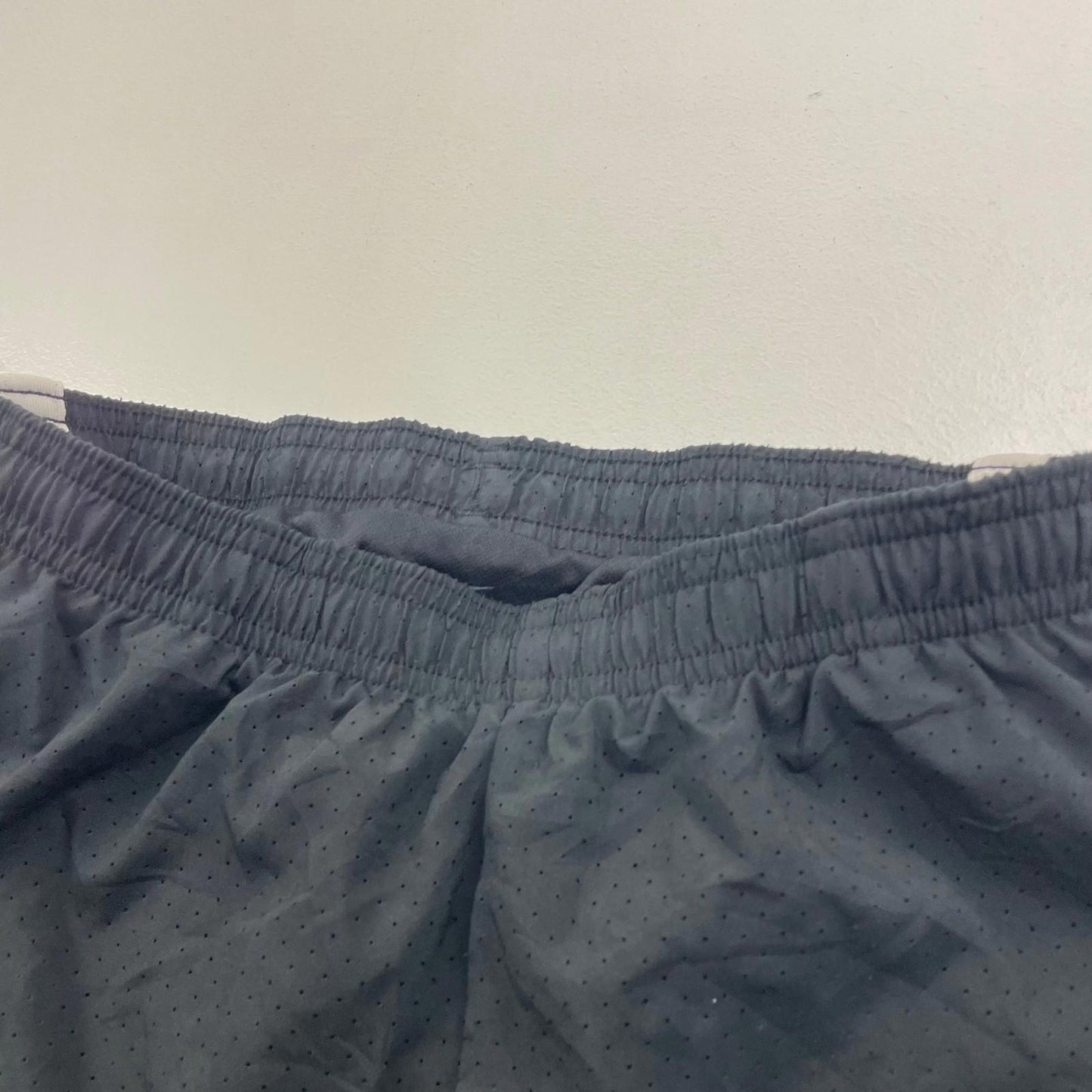 Nike Dri-FIT Activewear Shorts Breathable Athletic Black Boys Large