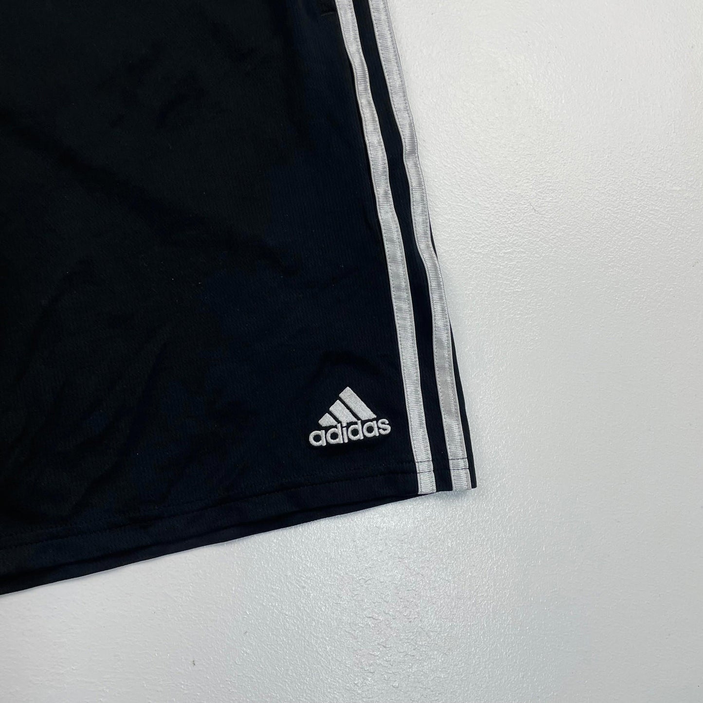 Boys Youth ADIDAS Black Sports Athletic Shorts , Size Youth L