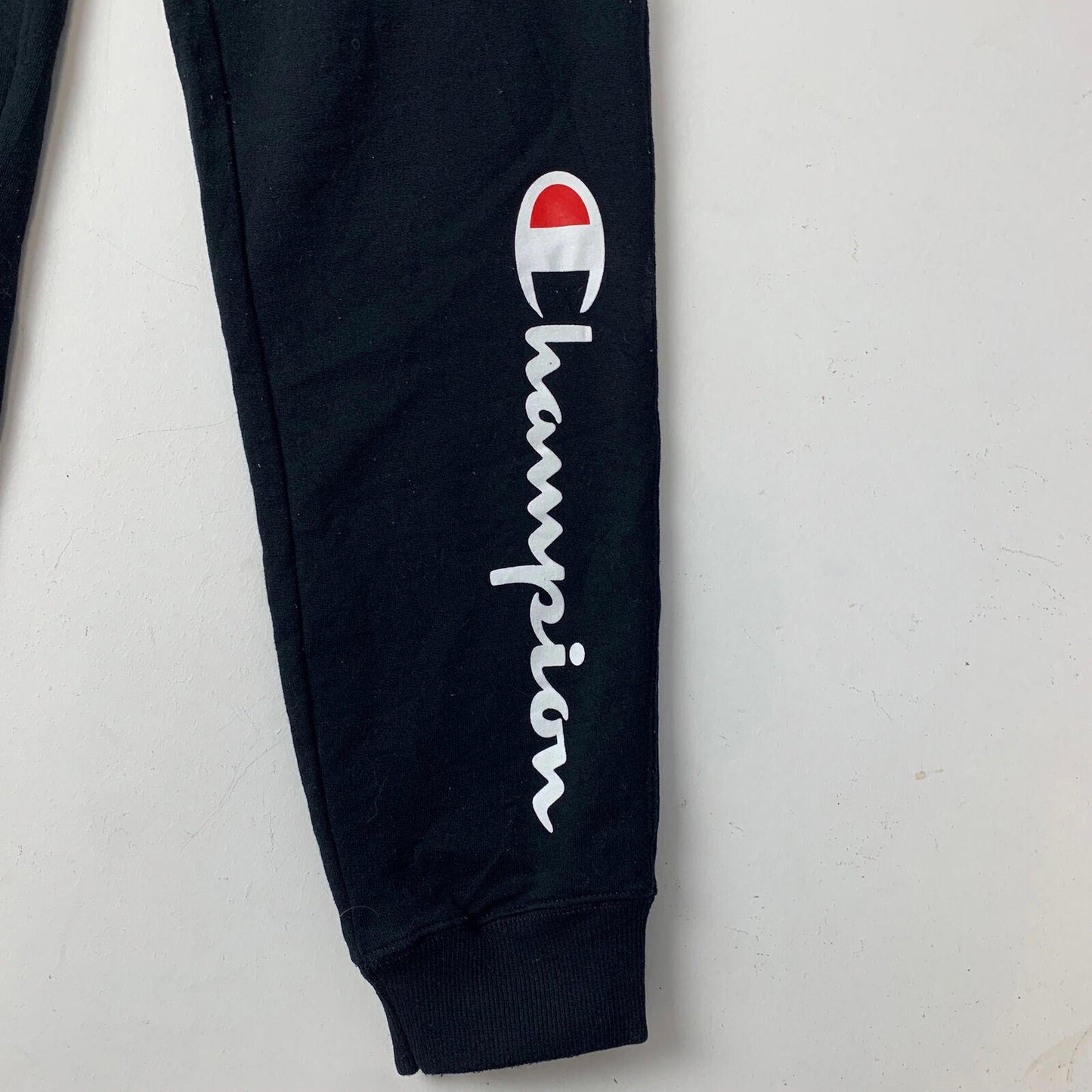 Womens CHAMPION Spellout Joggers / Black / Medium Jogging Bottoms / Sweatpants