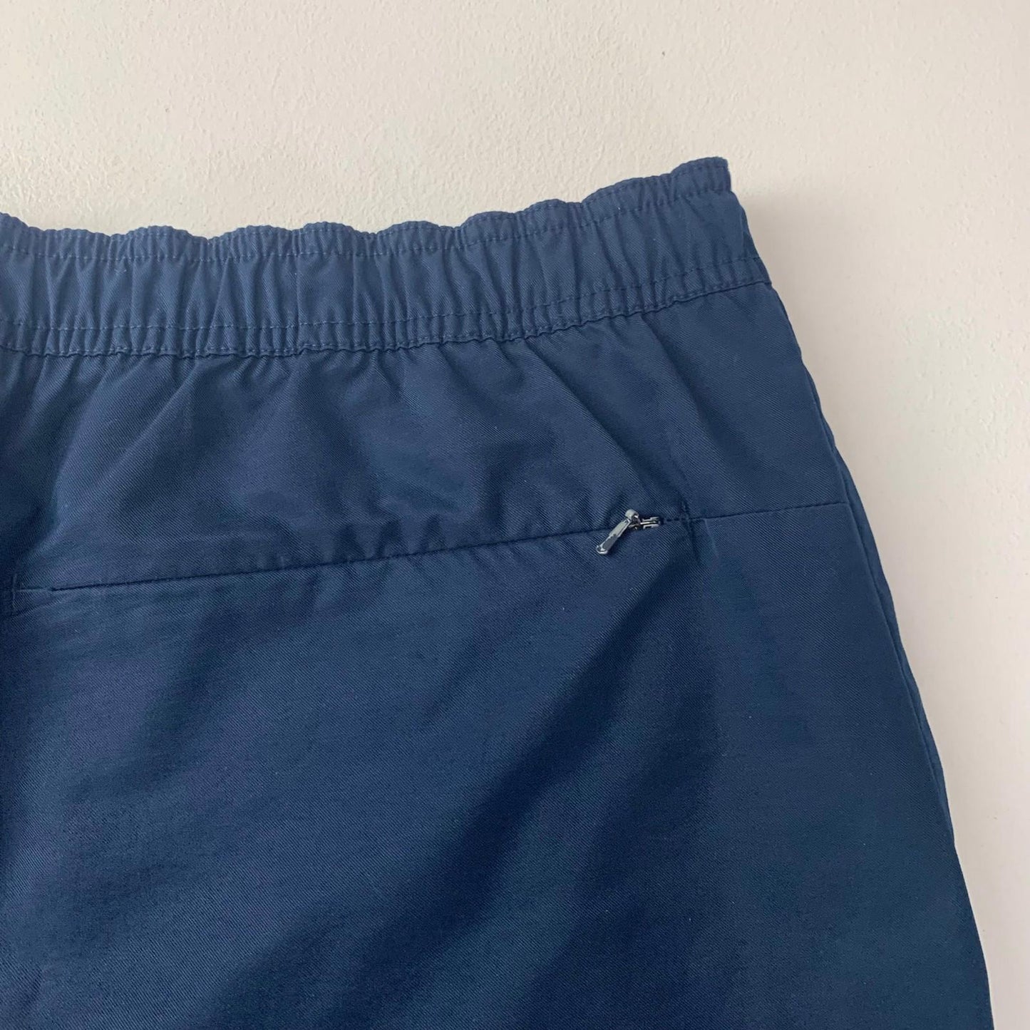 Nike Activewear Shorts Elastic Waist Vintage 90s Navy Mens S