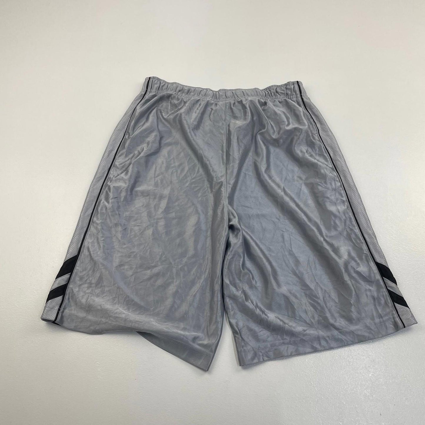 NIKE Athletic Activewear Shorts Grey Boys Large