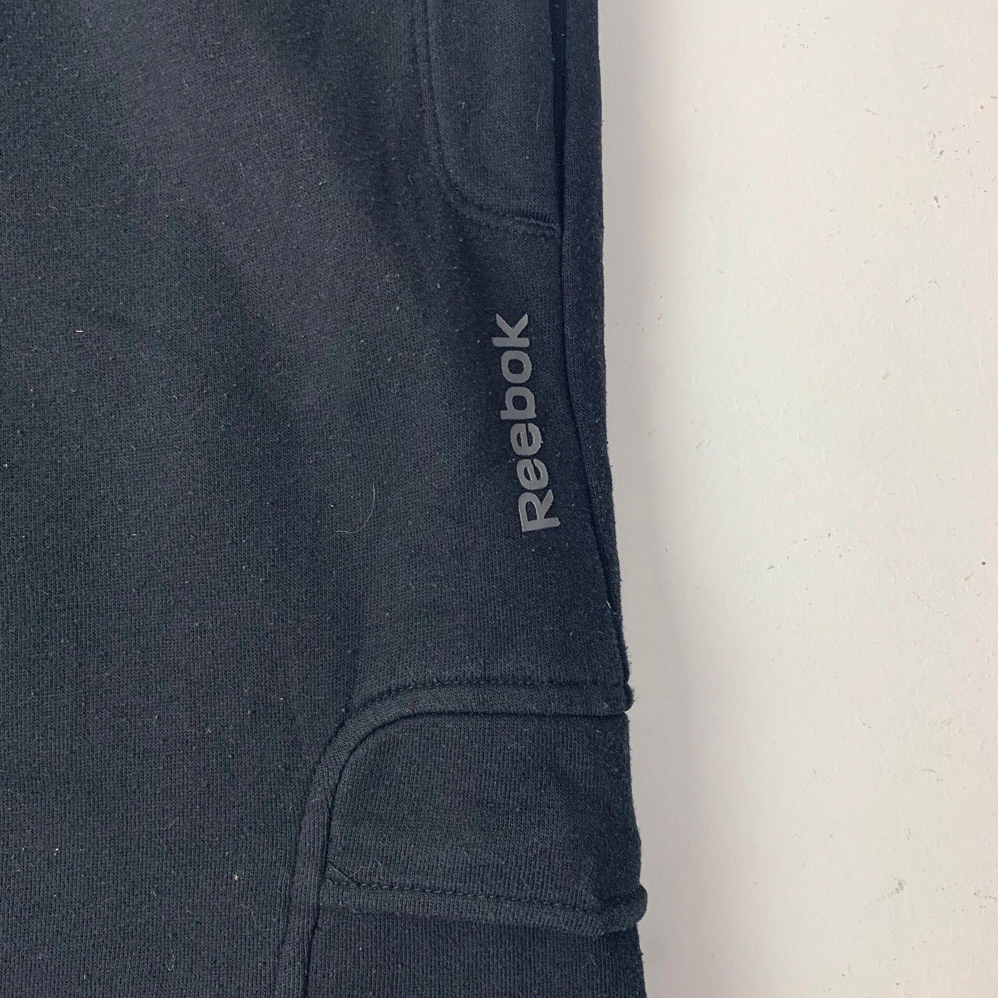 Mens REEBOK Straight Leg Cargo Jogging Bottoms / Black / Small / Joggers