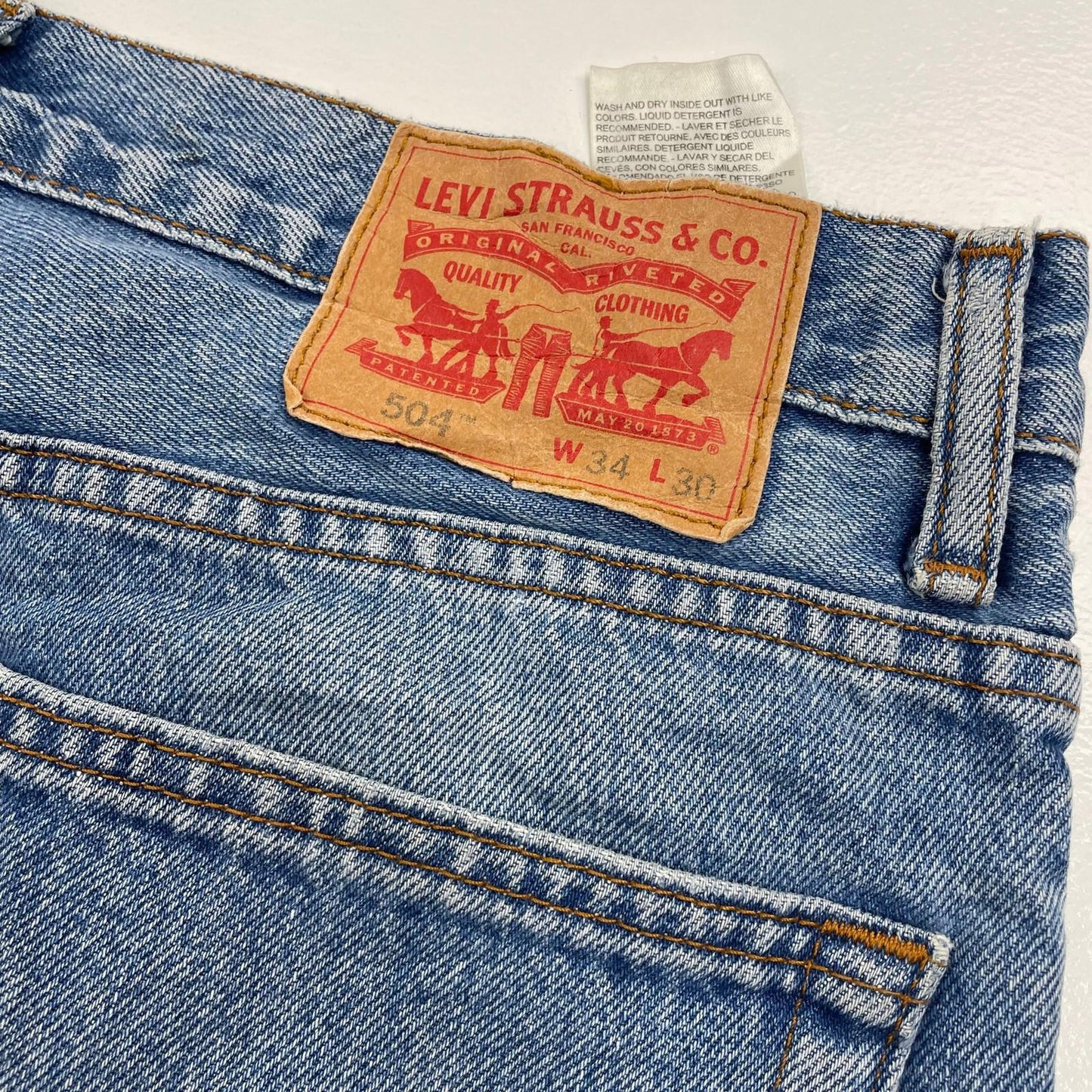LEVI'S 504 Regular Straight Jeans Light Wash Classic Vintage Mens W34 L30