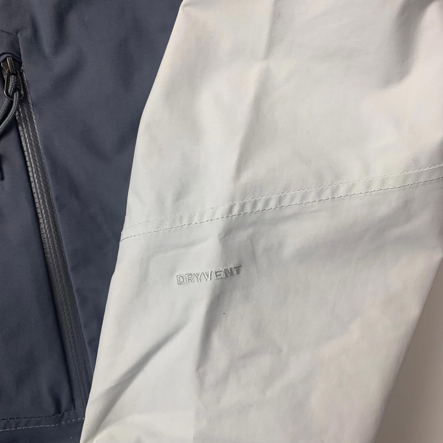 Women’s THE NORTH FACE DryVent Jacket / Small / Grey & Orange / Hiking / Camping