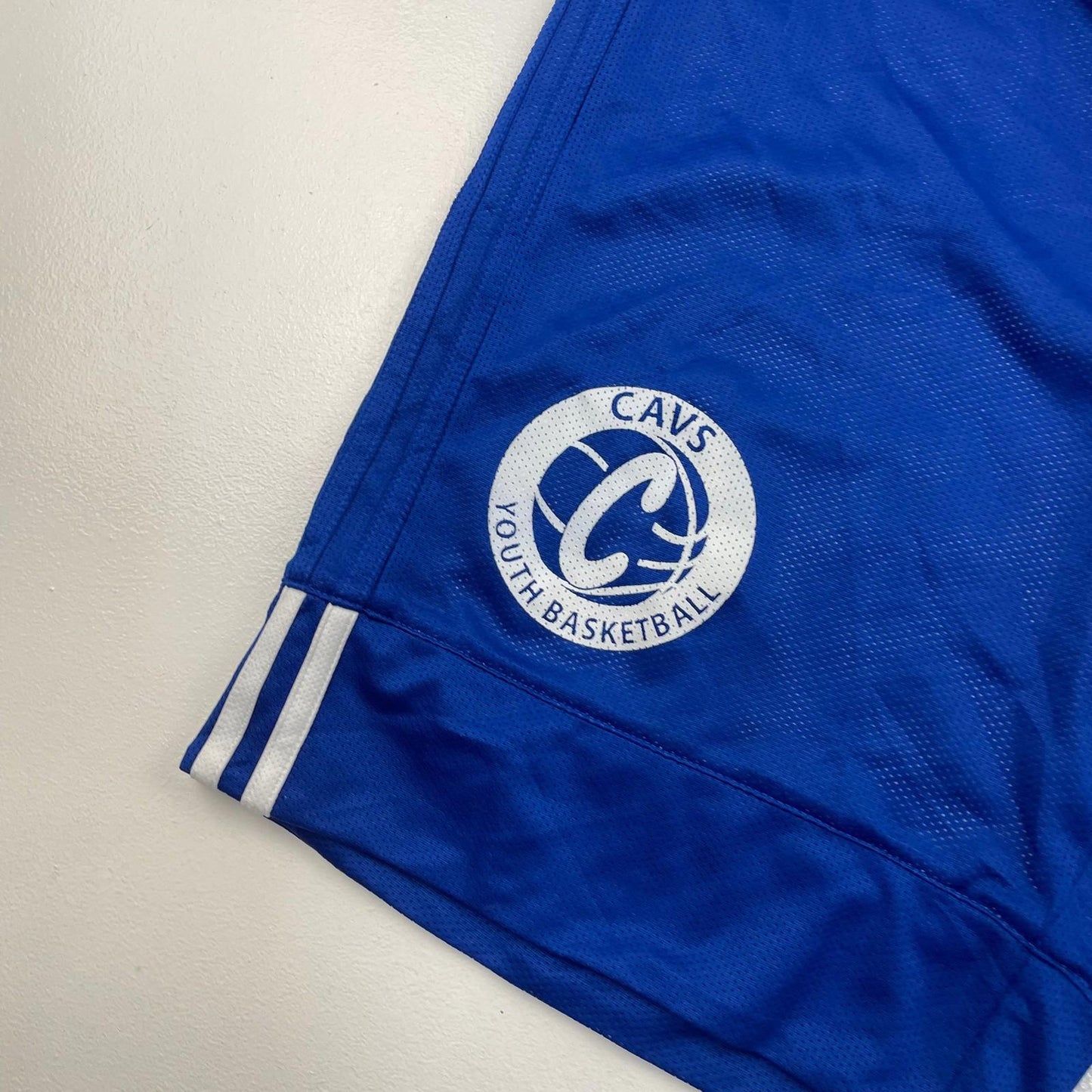 ADIDAS Youth Basketball Shorts CAVS Logo Blue Boys 15-16YRs