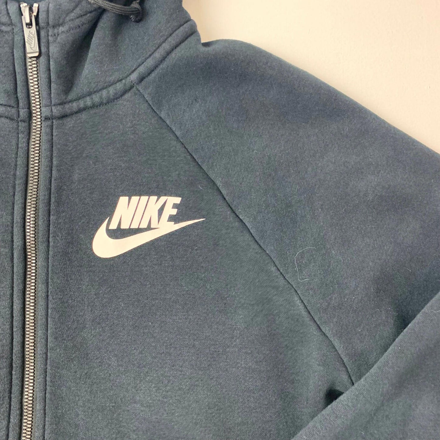Women’s NIKE Full Zip Hoodie / Black / Medium
