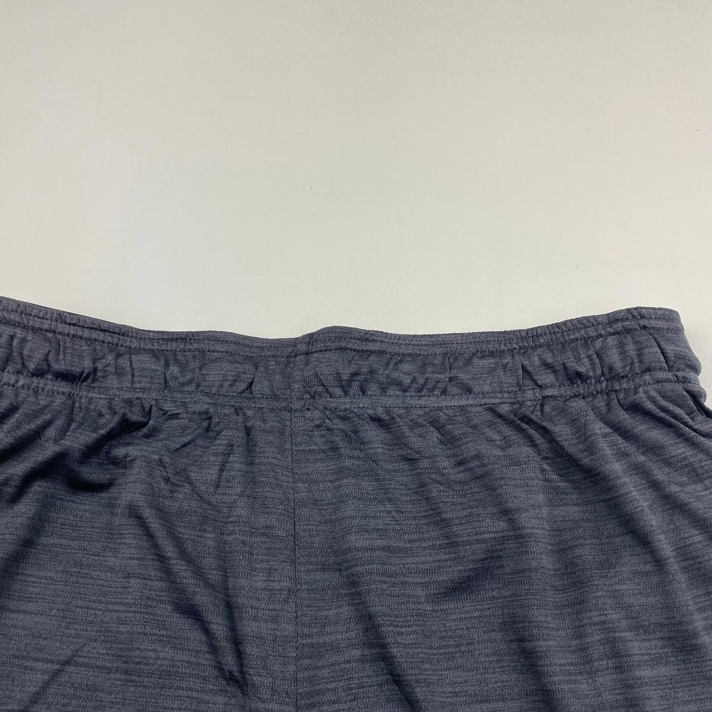 REEBOK Athletic Shorts Lightweight Activewear Grey Mens Size L