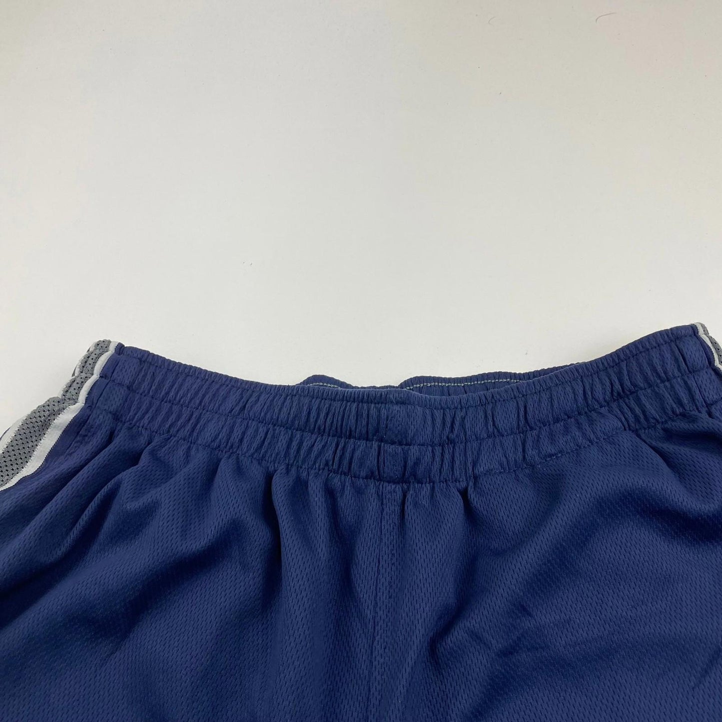 REEBOK Athletic Activewear Shorts Stripe Navy Mens M