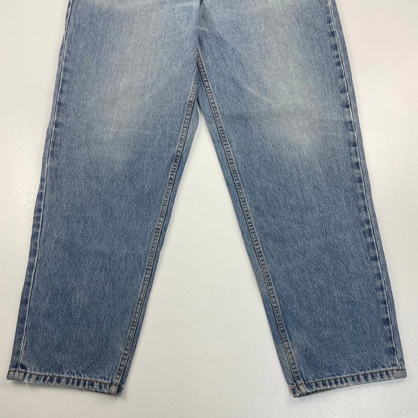 LEVI'S 560 Comfort Fit Jeans Distressed Vintage Blue Denim Mens W36 L32