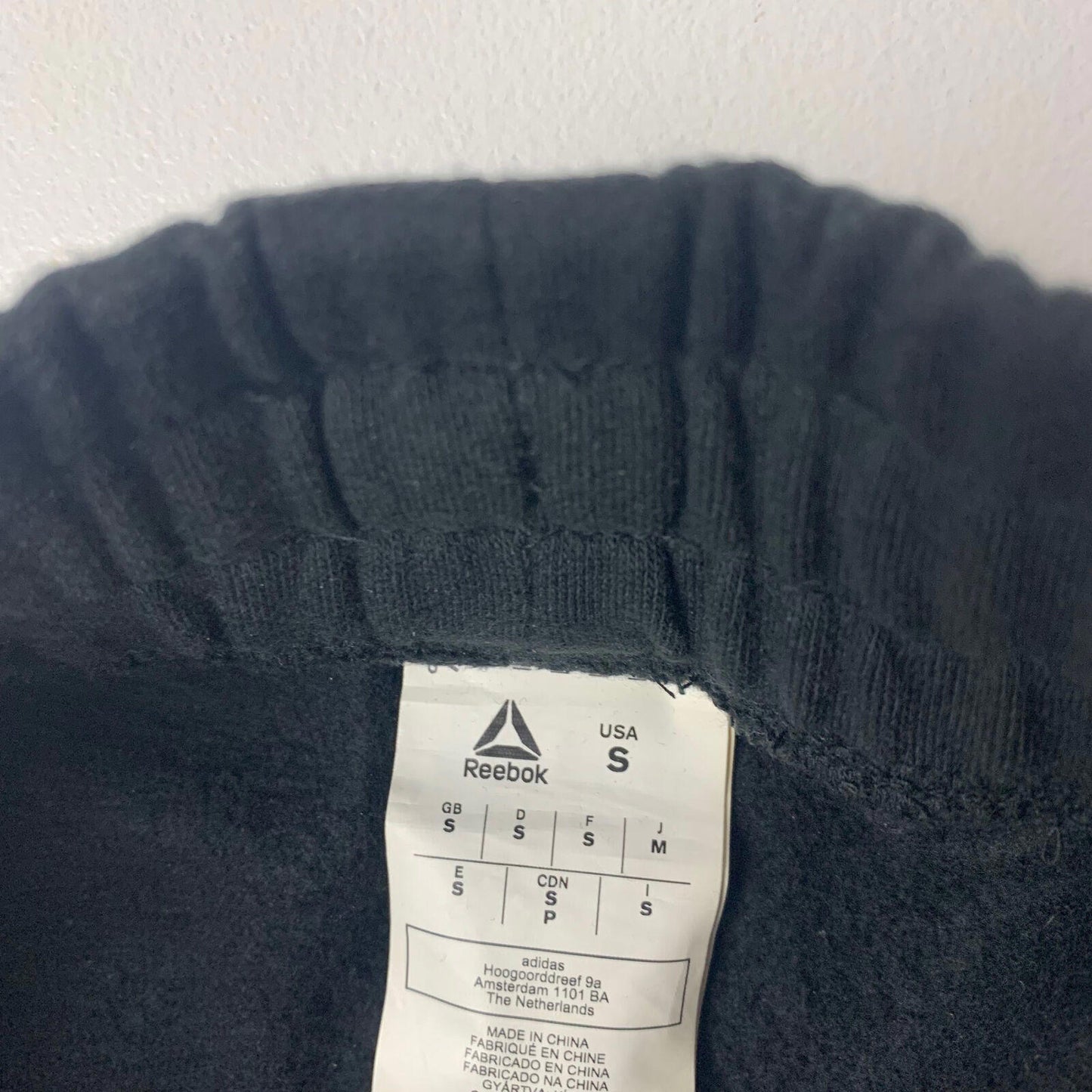 Mens REEBOK Joggers / Black / Small Short / Spellout / Sweatpants