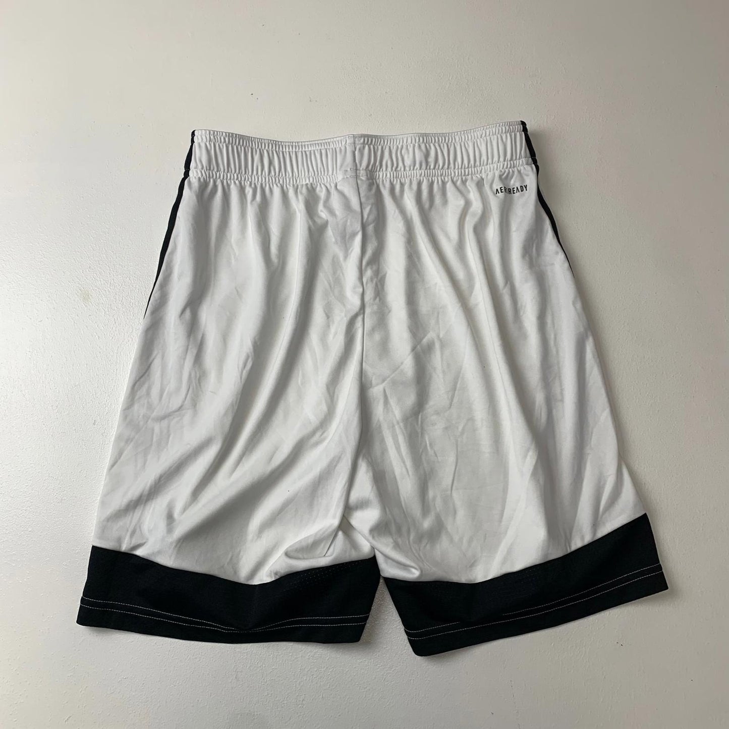 ADIDAS AEROREADY Activewear Shorts White Black Stripe Mens UK M