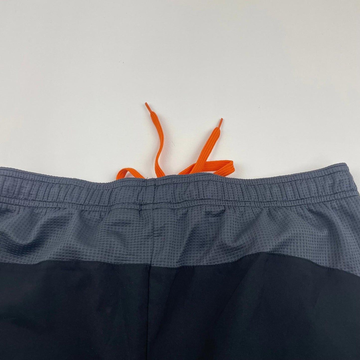 STARTER Athletic Activewear Shorts Black Orange Mens M