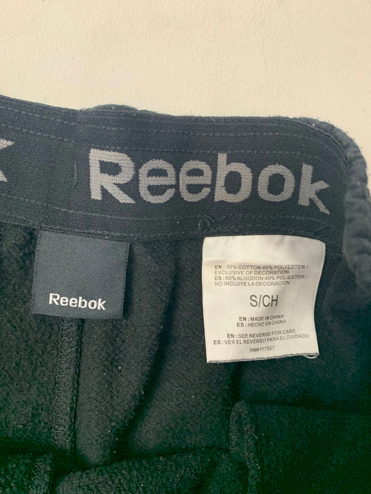 Mens REEBOK Straight Leg Cargo Jogging Bottoms / Black / Small / Joggers