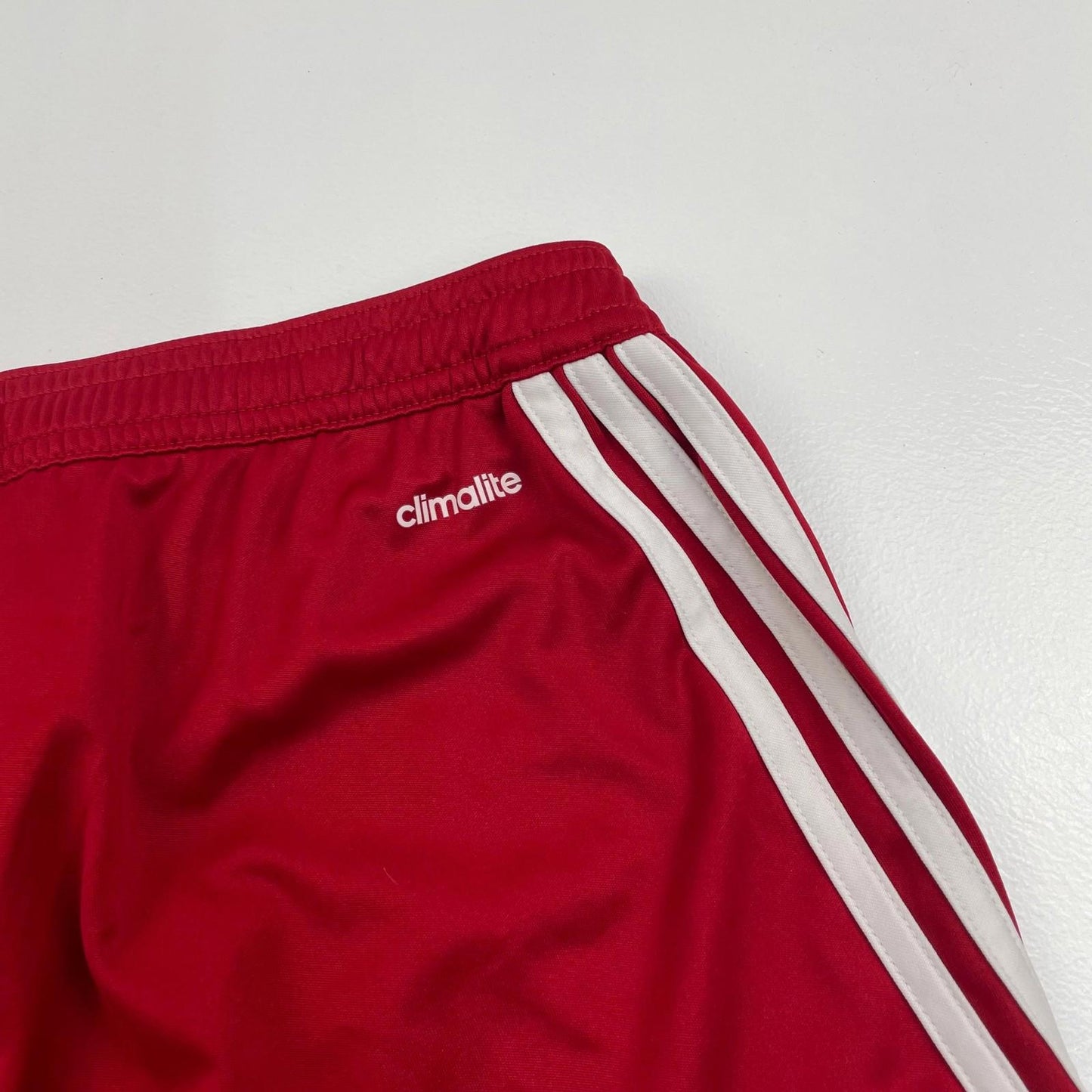 ADIDAS Climalite Activewear Shorts Striped Red Black Mens Large