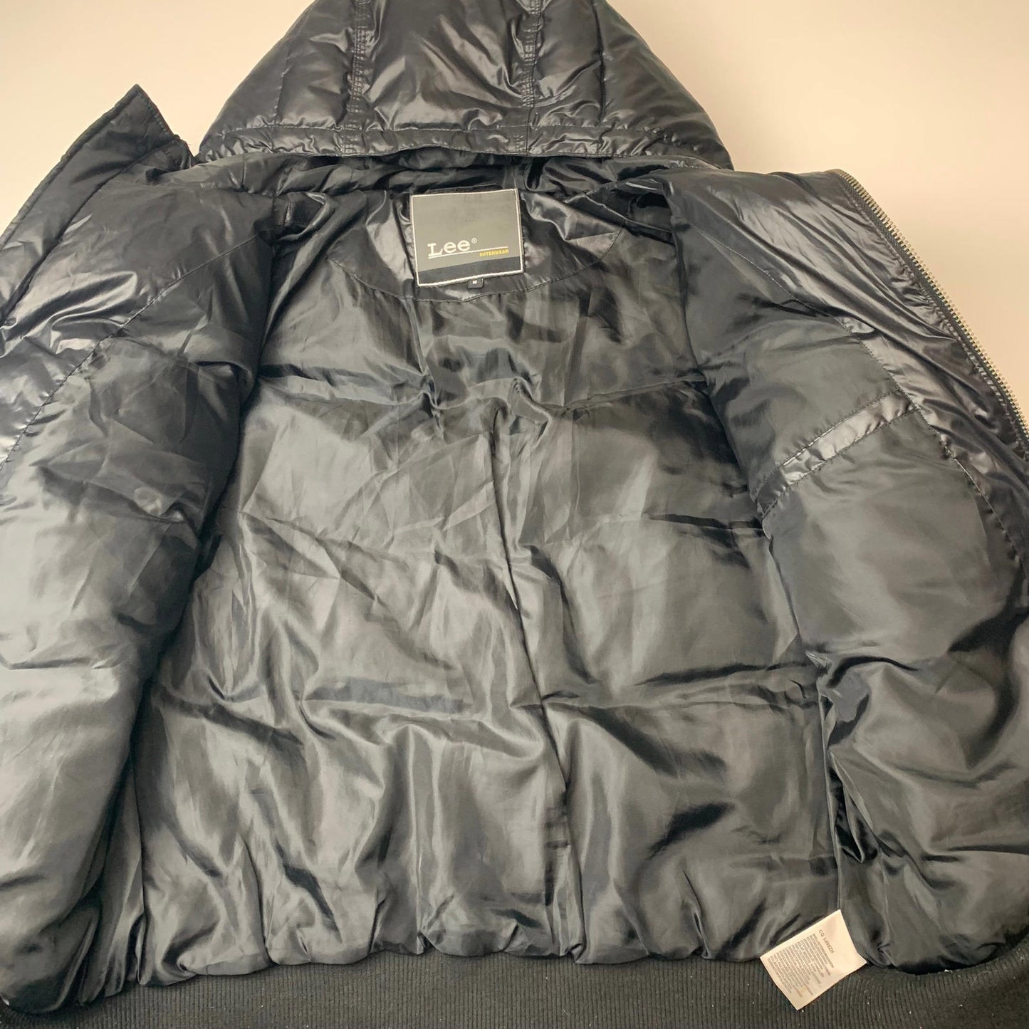 Mens LEE Puffer Jacket / Black / Medium / Bomber Style /Hood