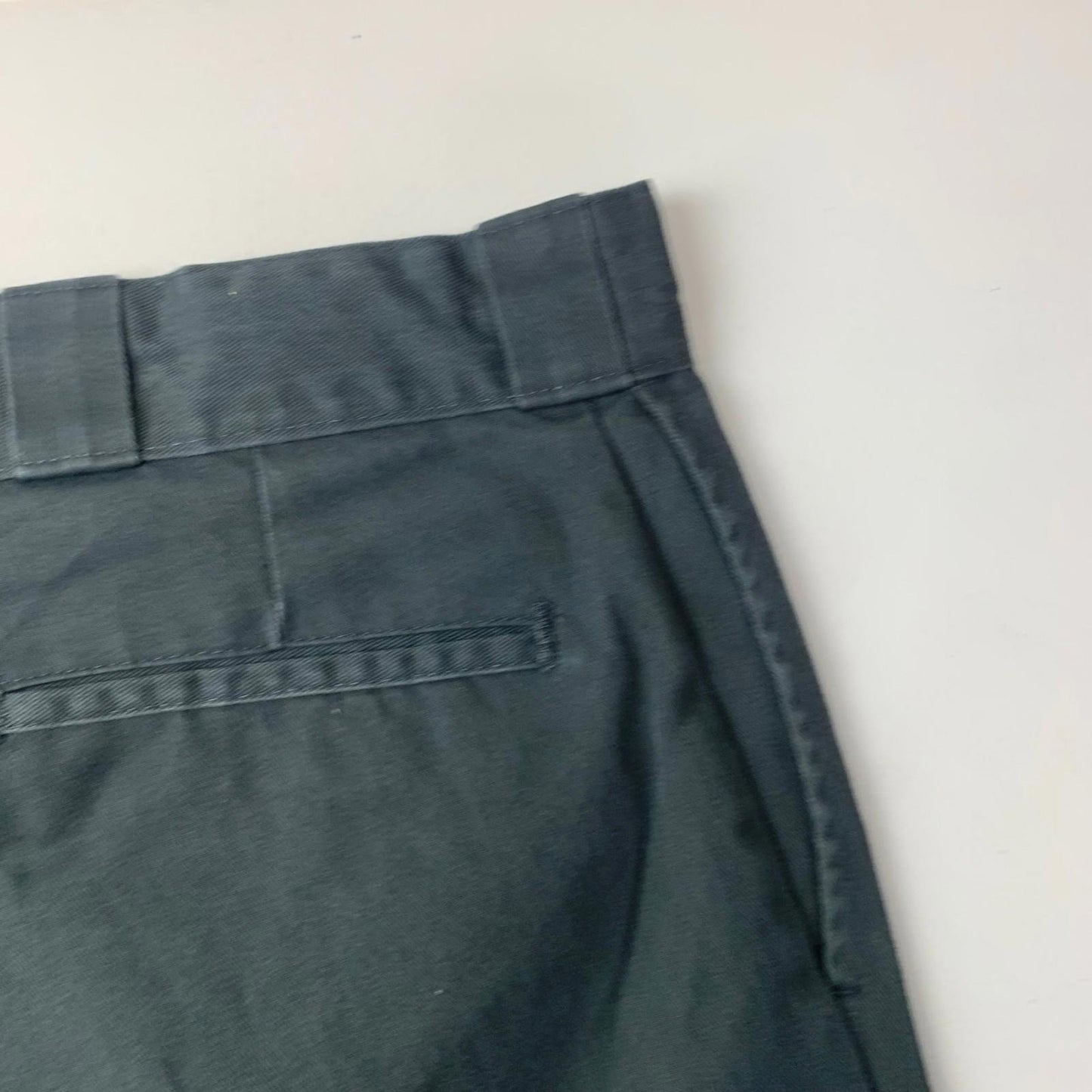 Dickies Loose Fit Shorts Workwear Frayed Hem Grey Mens Size W38
