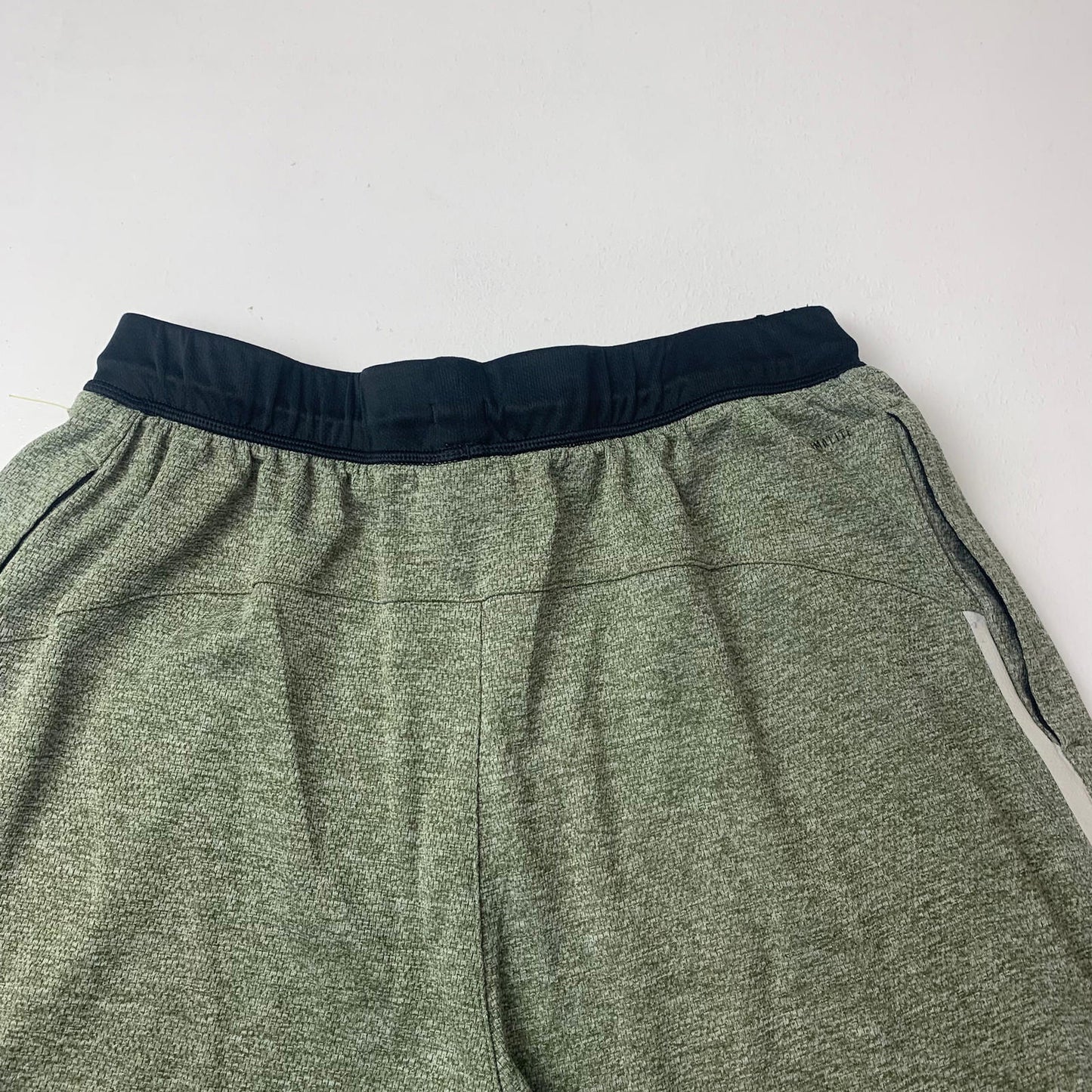Mens ADIDAS Green Shorts / Medium / Climalite