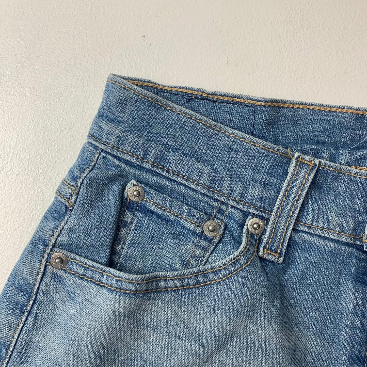Levi's Denim Cut-Off Shorts Rolled Cuff Light Wash Blue Womens W25 / UK 4 - 6