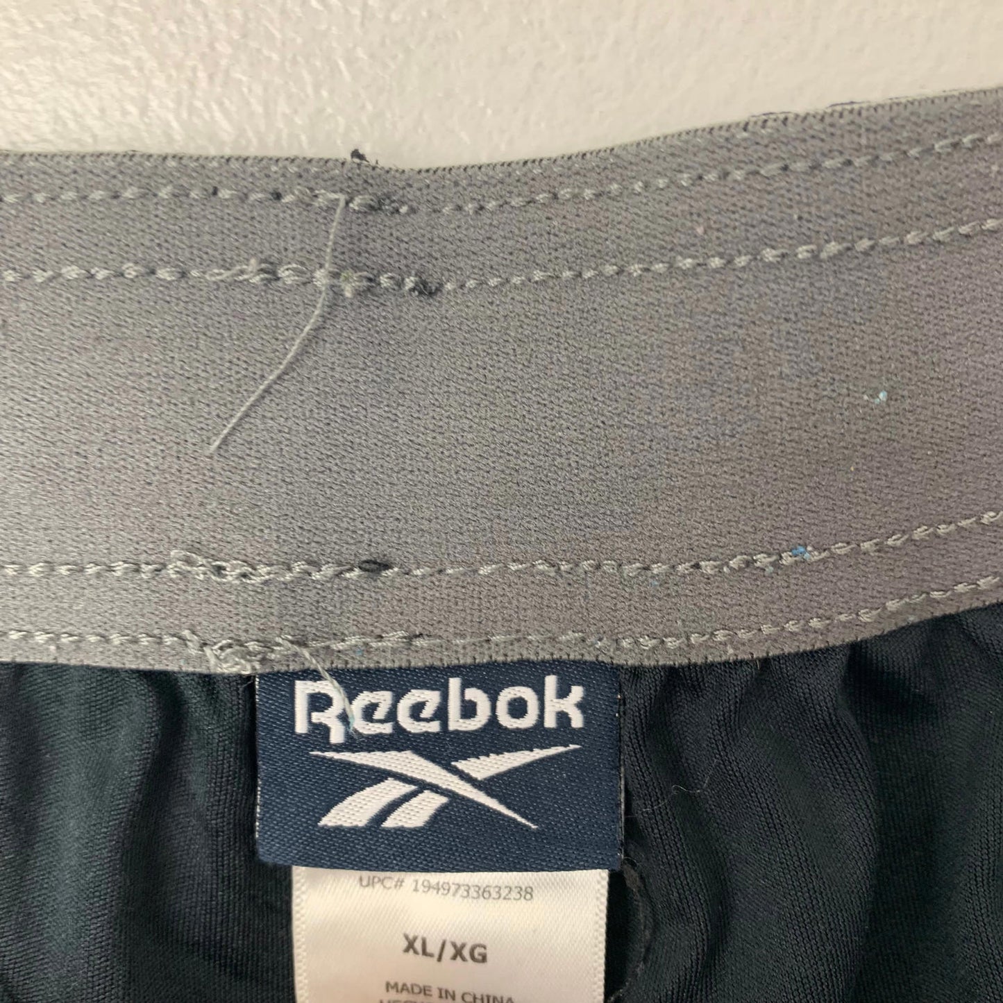 Mens REEBOK Black Sport Shorts / XL