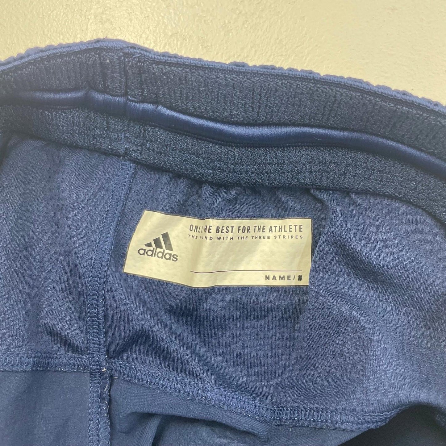 ADIDAS AEROREADY Basketball Shorts NAU Logo Blue Mens Medium