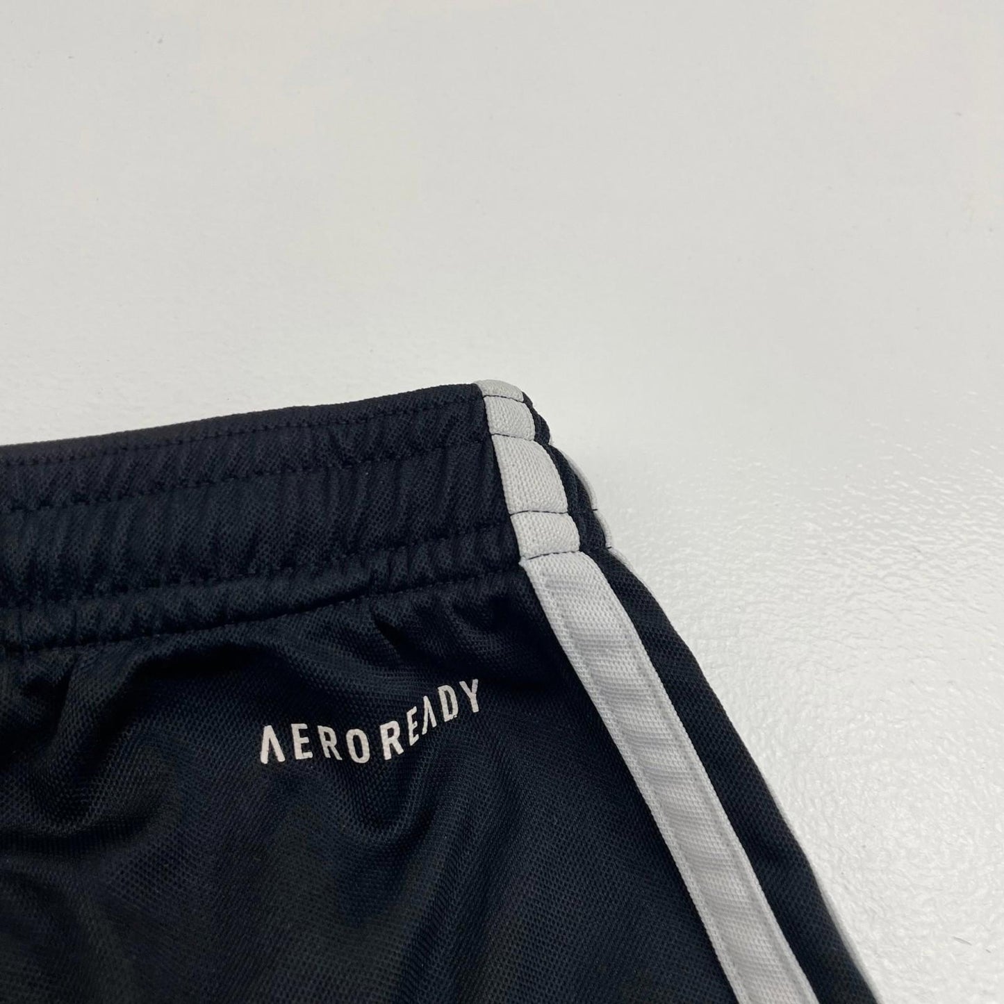 ADIDAS AeroReady Activewear Shorts Black Striped Athletic Men XL