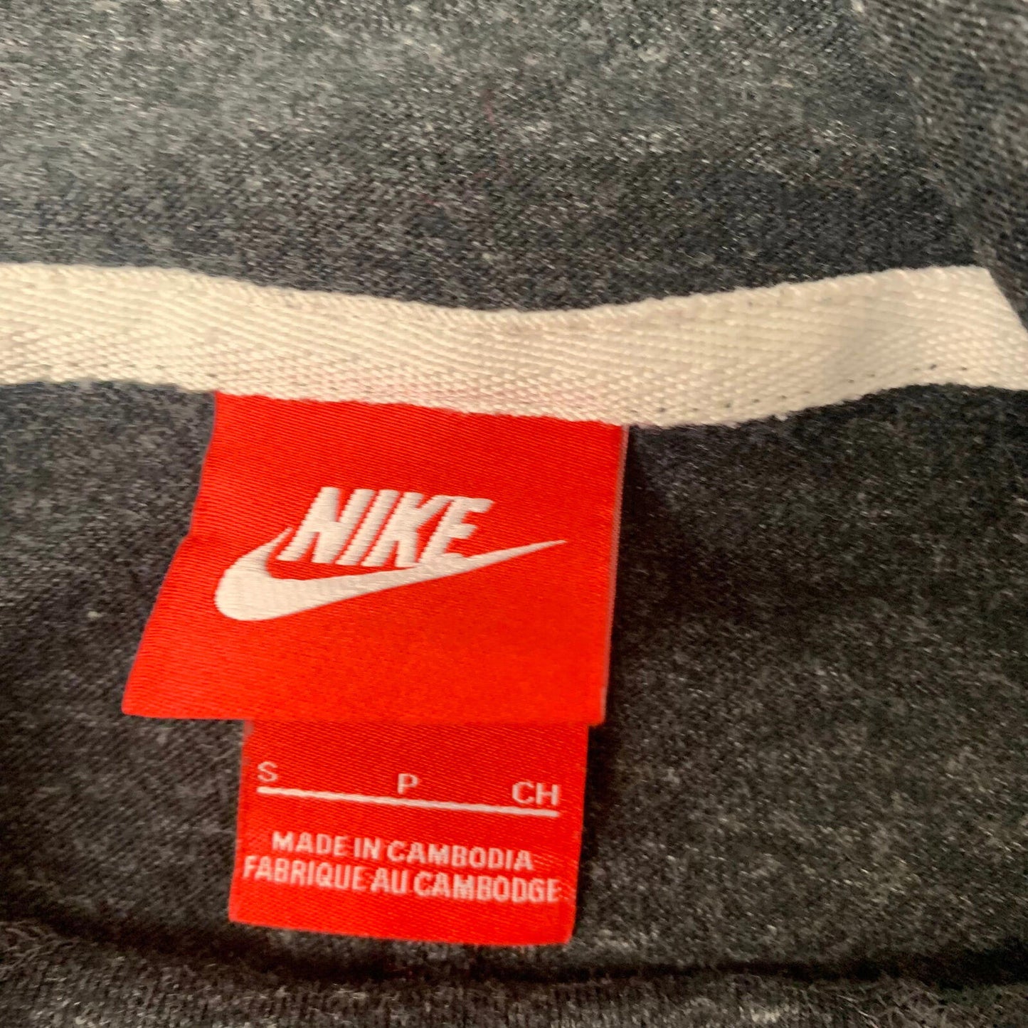 Women’s NIKE Lightweight Thin Hoodie / Small / Grey / Running / Gym / Sports