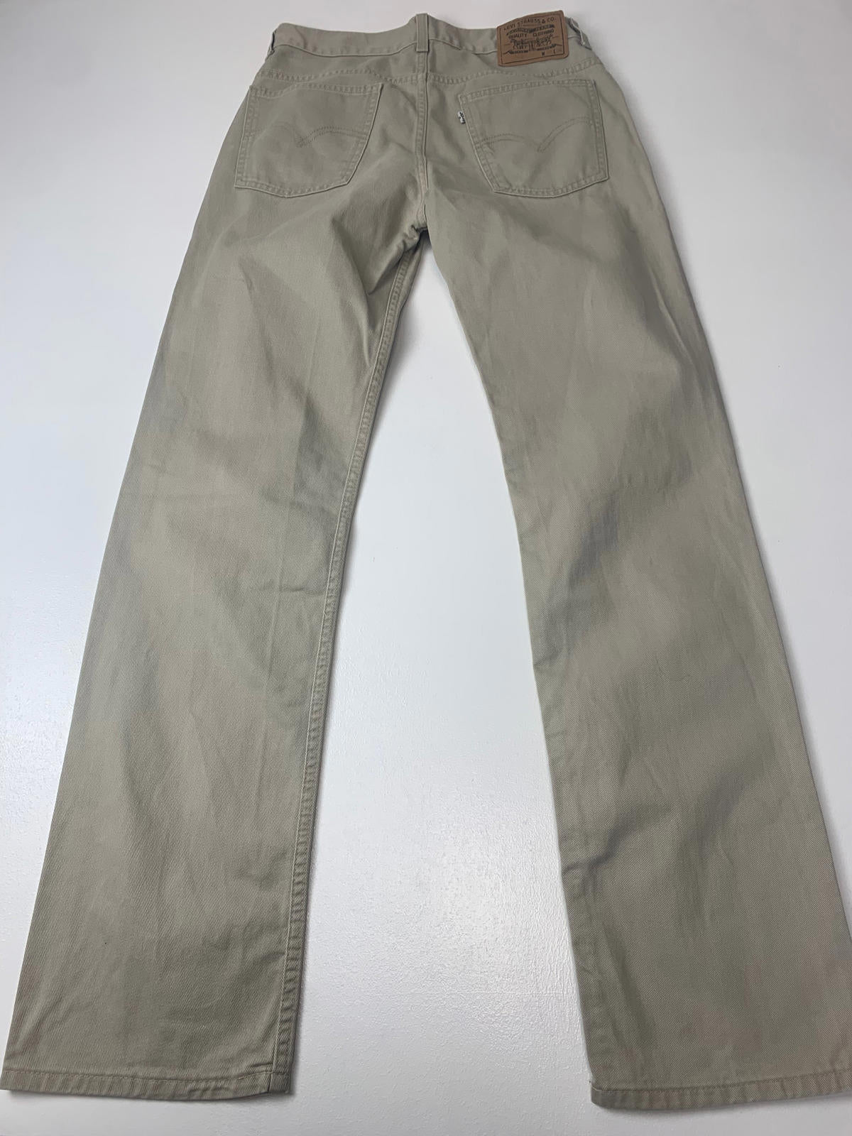 Mens Vintage LEVIS 566 Beige Jeans / W30 L33 / Straight Fit