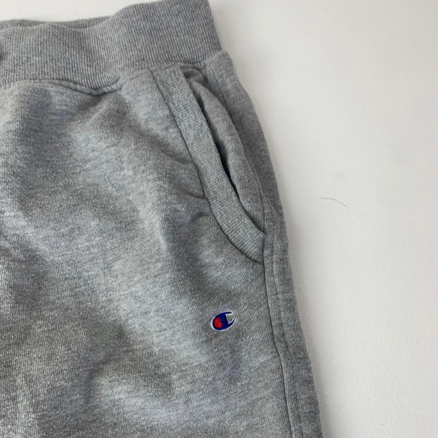 Champion Authentic Athleticwear Joggers Logo Grey Boys L