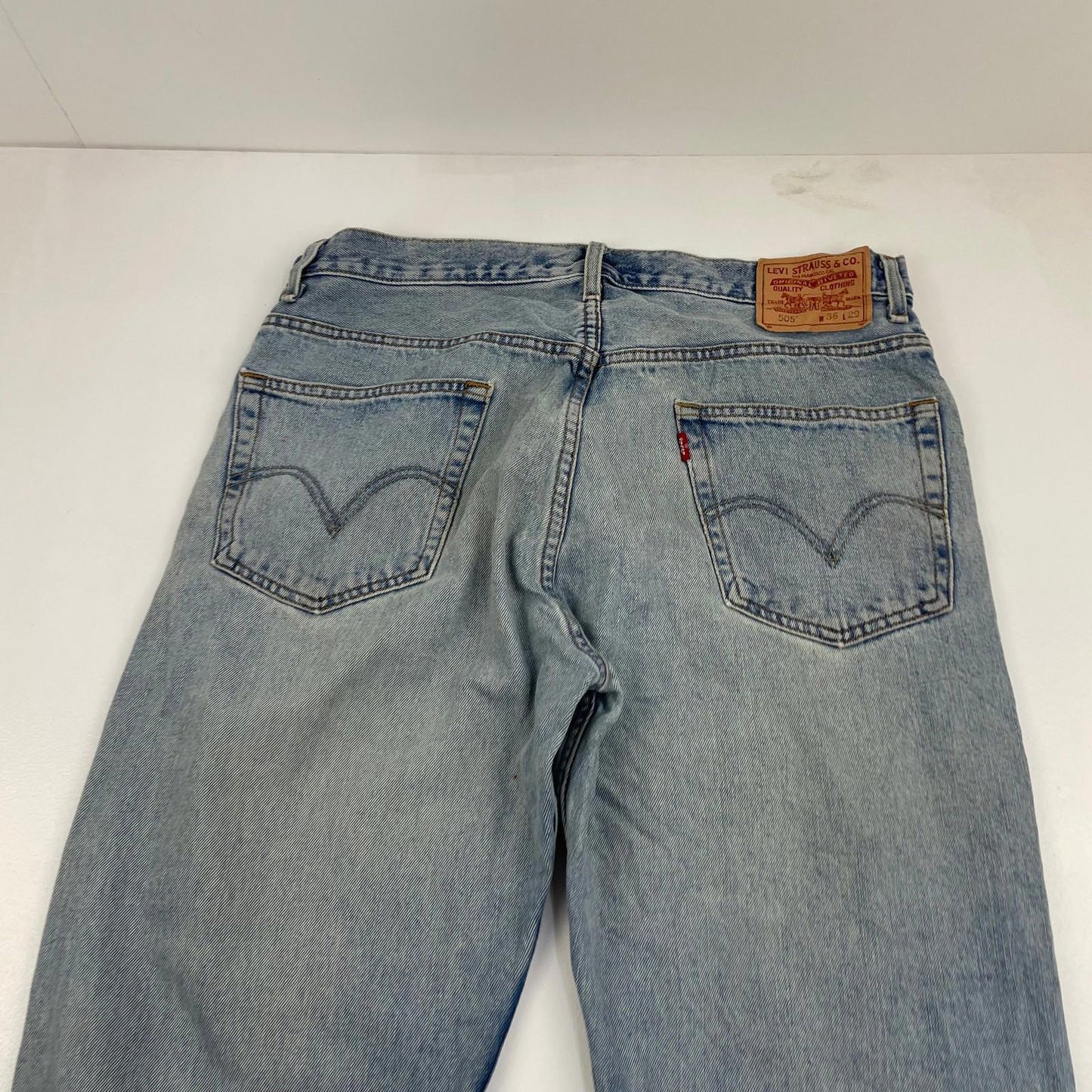 Levi's 505 Regular Fit Straight Leg Light Wash Blue Denim Jeans Mens W36 L29