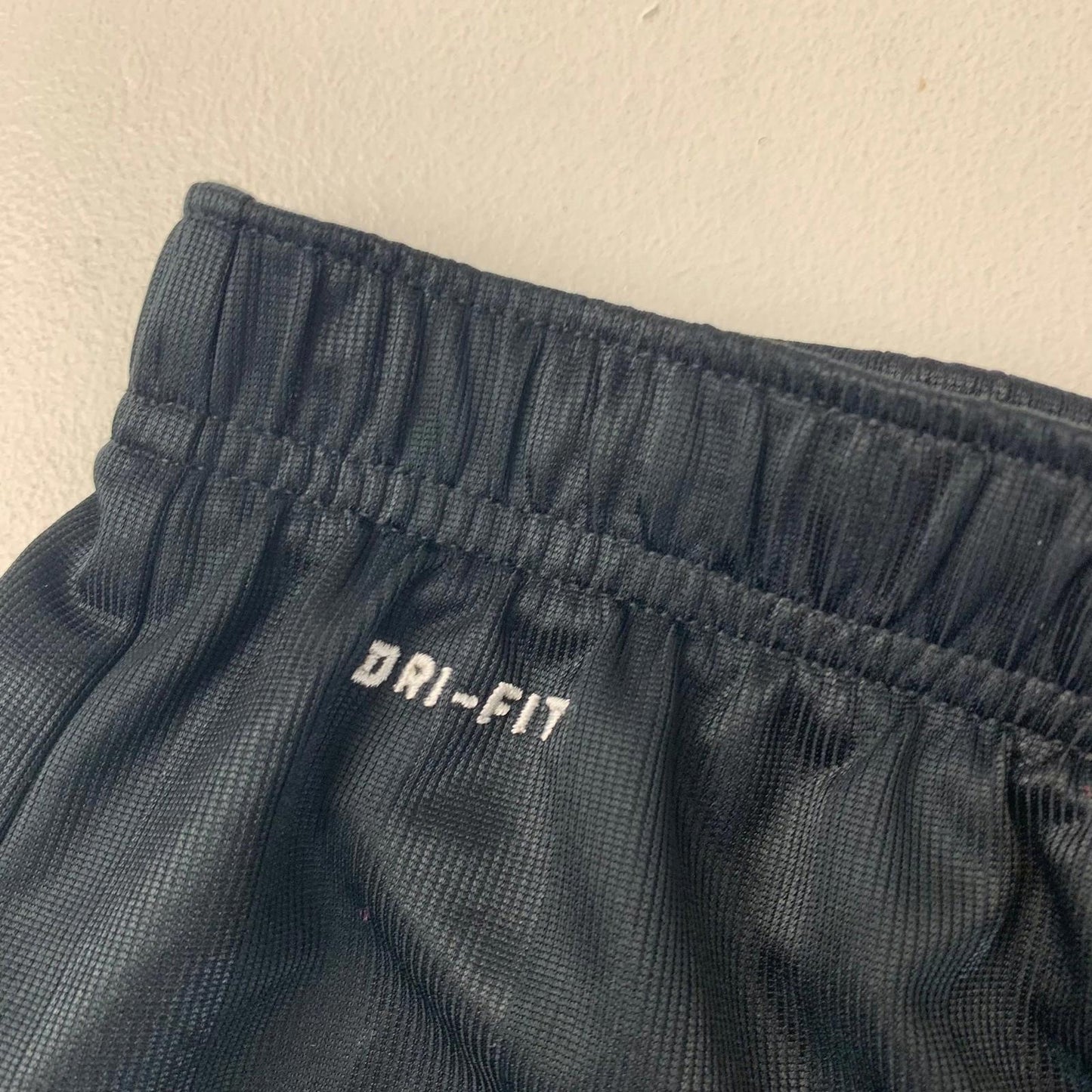 NIKE Dri-FIT Athletic Shorts Black Boys XL