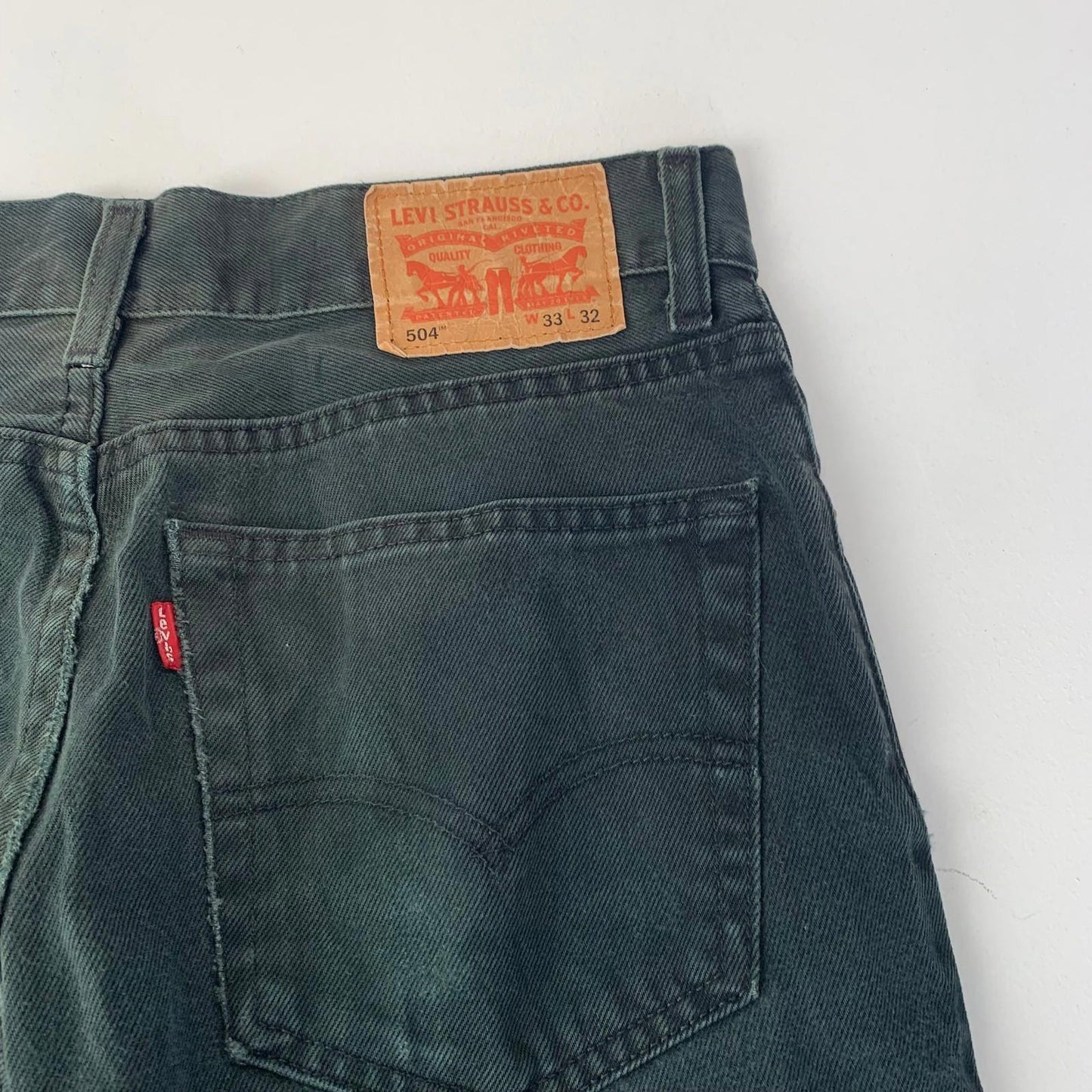 LEVI'S 504 Regular Straight Jeans Distressed Black Denim Mens W33 L27