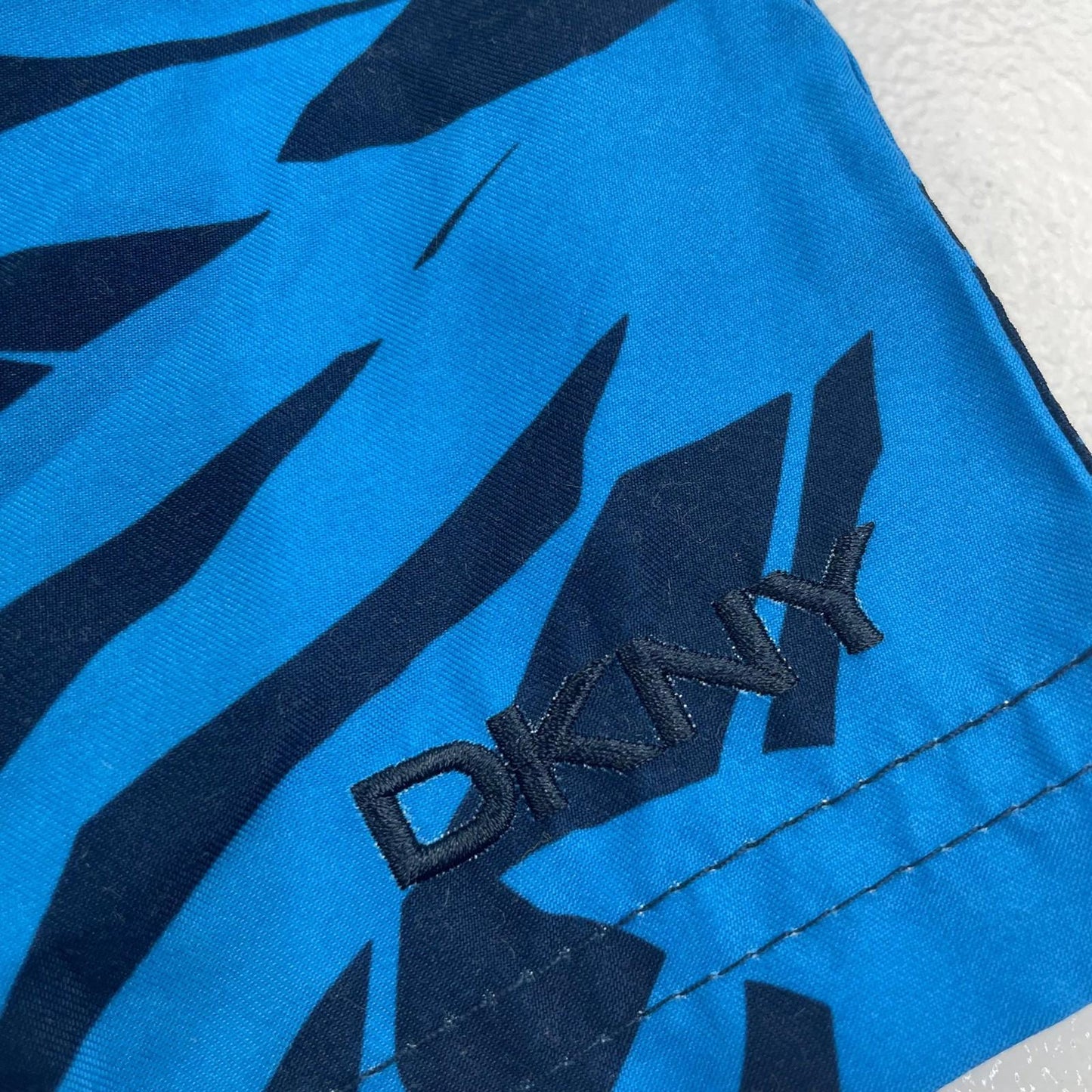 DKNY Swim Shorts Blue Leaf Print Pattern Mens XL