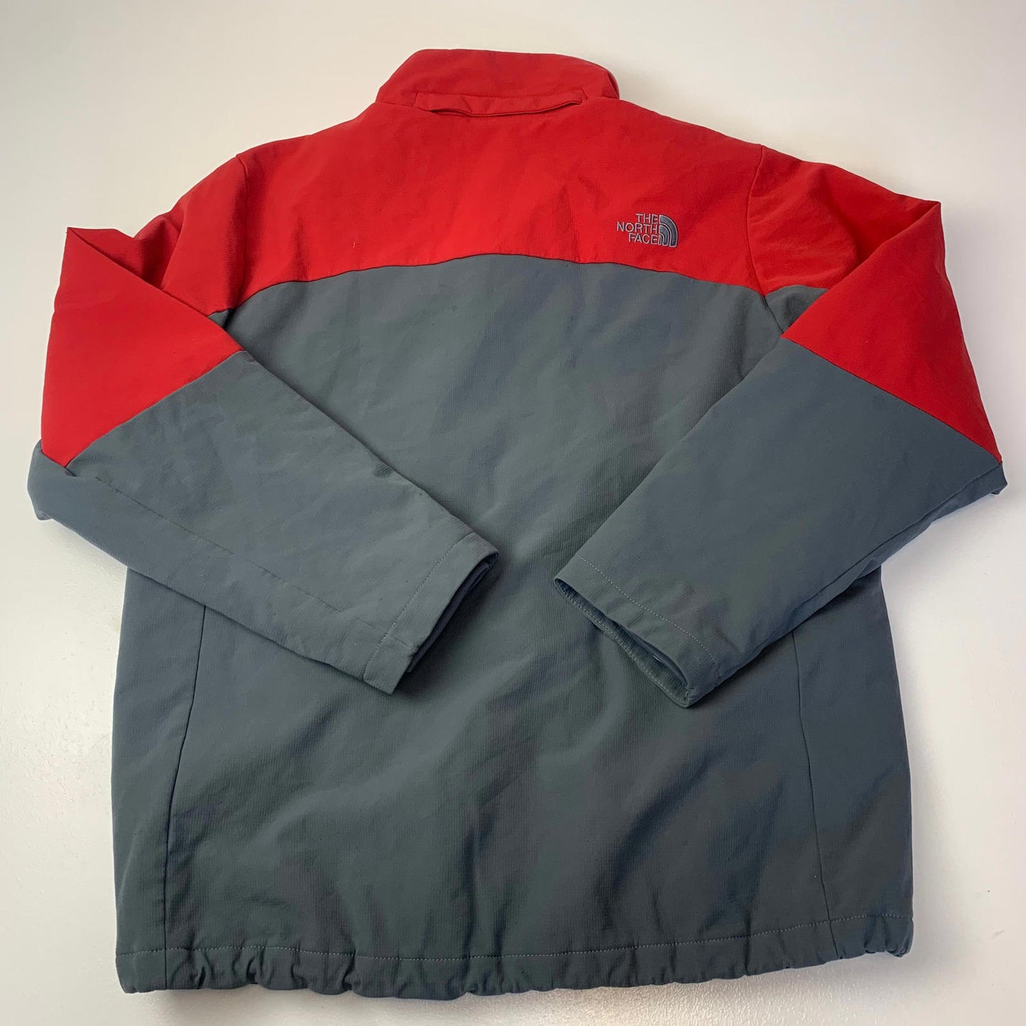 Mens THE NORTH FACE Padded Jacket / Large / Grey & Red