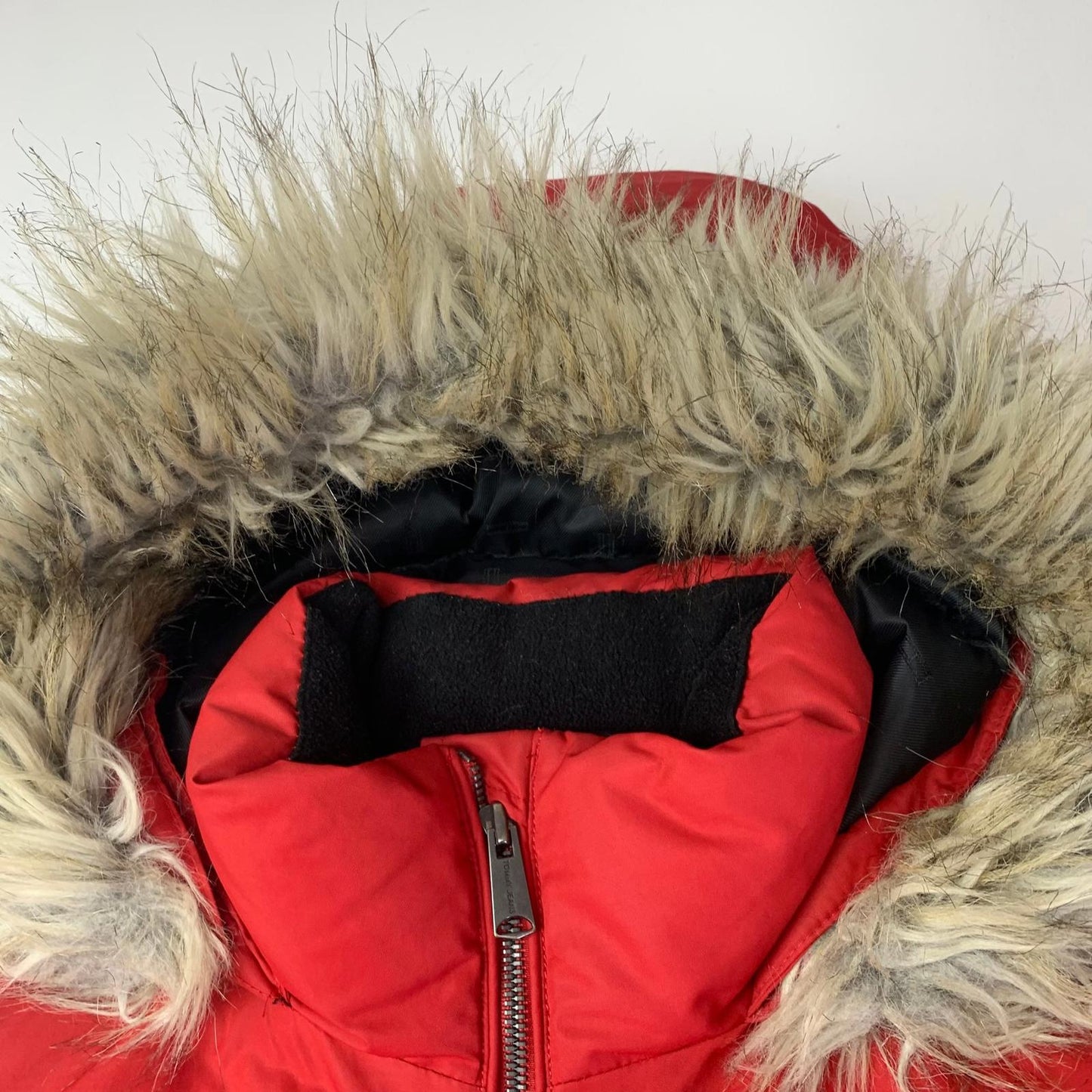 Tommy Jeans Puffer Jacket Faux Fur Hooded Red Girls Medium