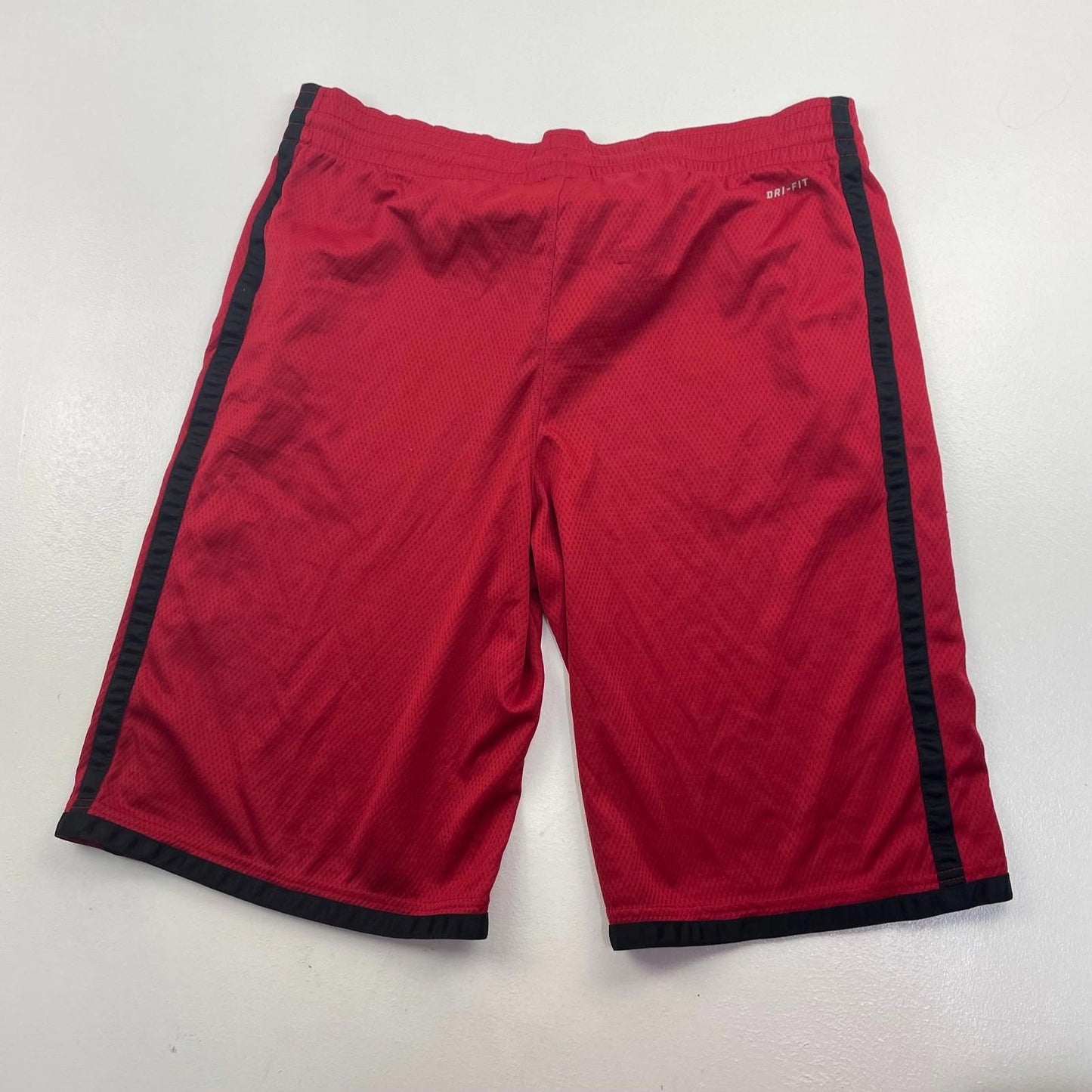 Nike Dri-FIT Athletic Shorts Quick Dry Red Black Mens XL