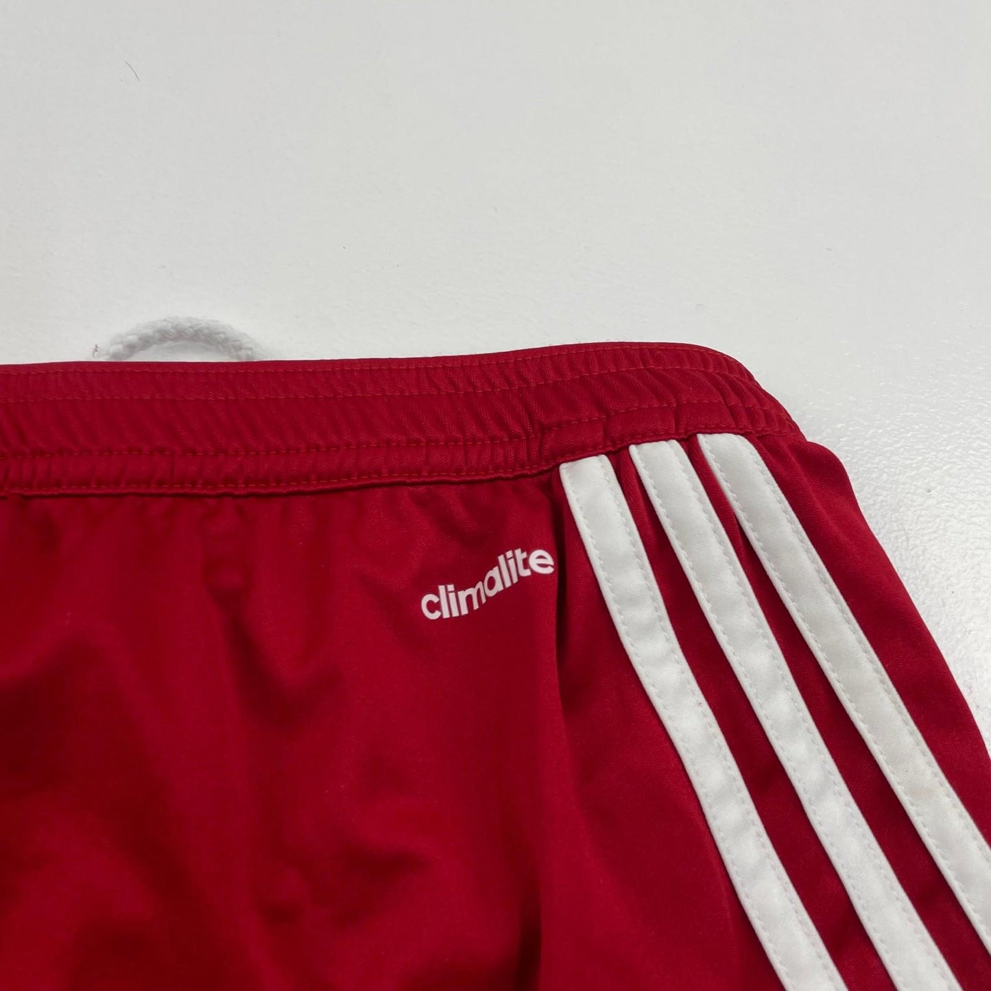 ADIDAS Climalite Athletic Shorts Sporty Red Black Mens Large