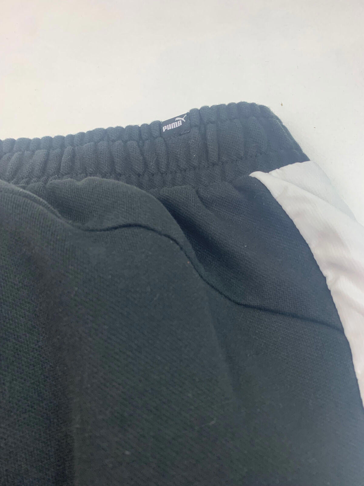 Mens PUMA Jogging Bottoms / Large / Black & White / Sweatpants / Joggers