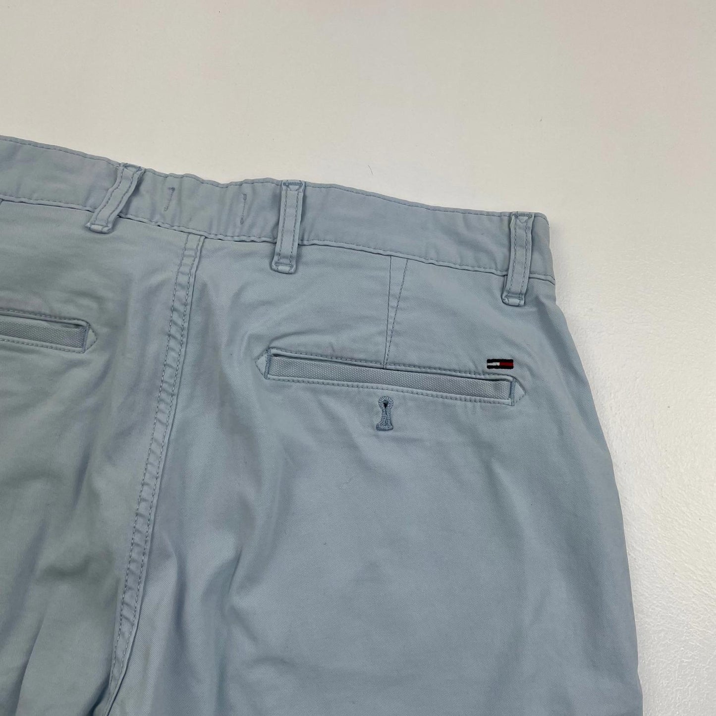 HILFIGER Denim Shorts Chino Light Blue Casual Mens Size 30