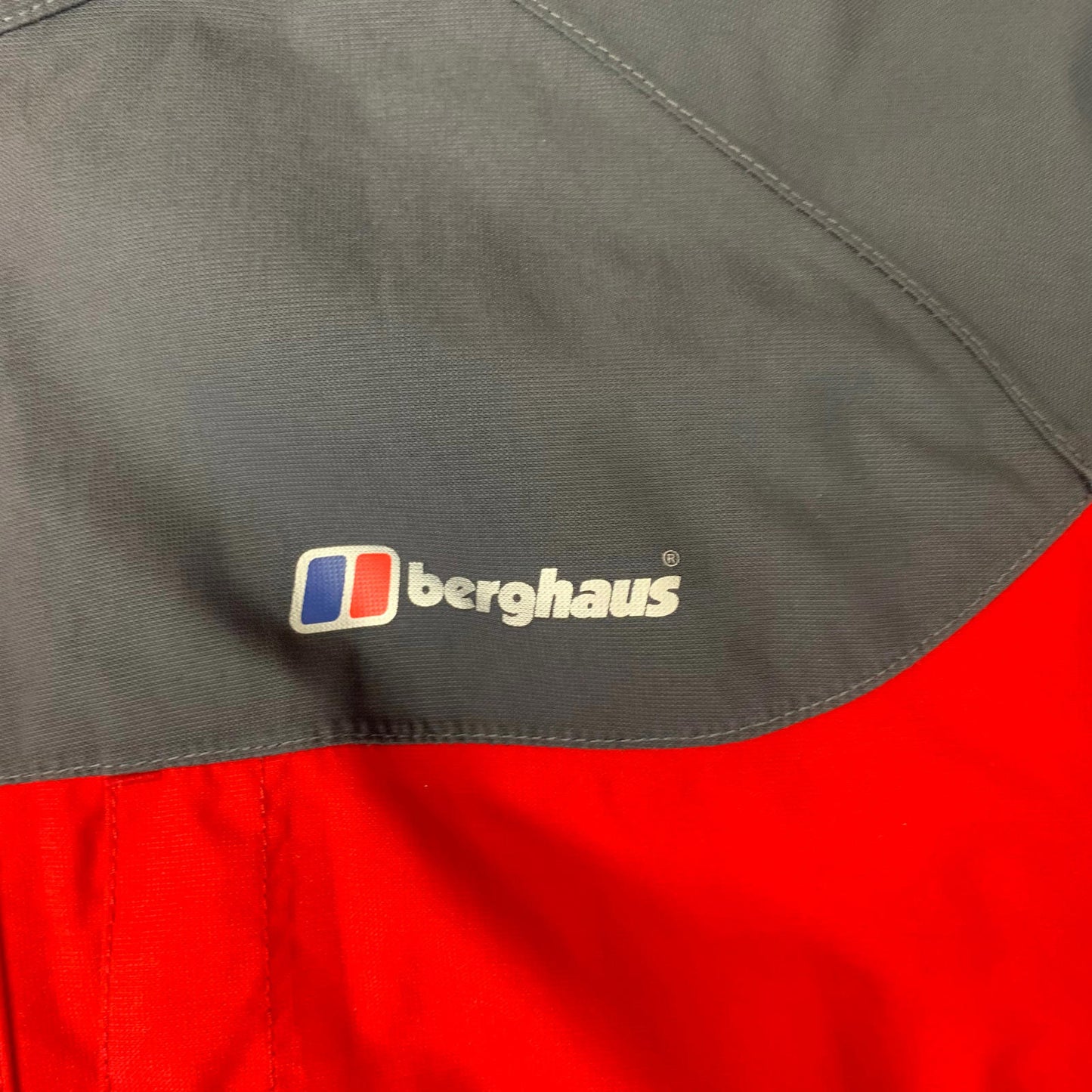 Mens BERGHAUS AQ2 Jacket / Small / Red & Grey / Hiking  / Camping / Climbing