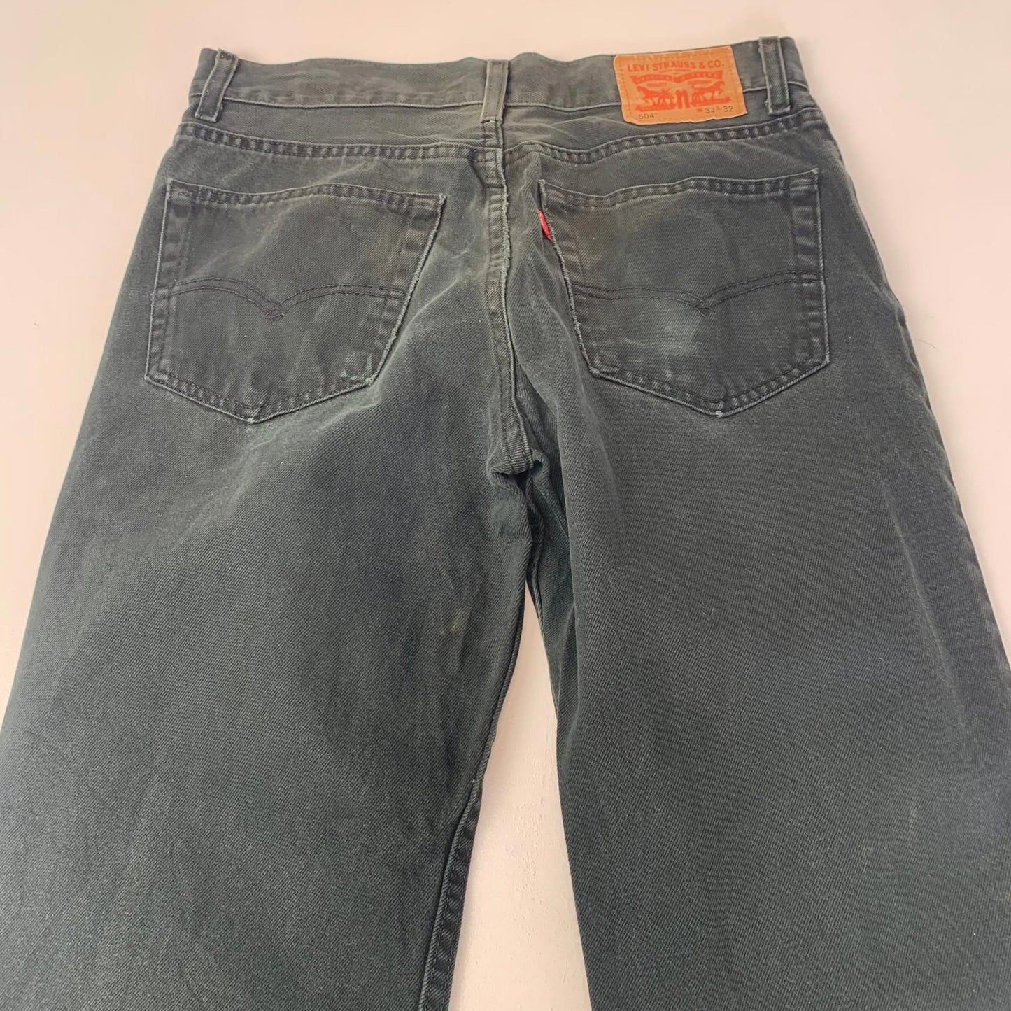 LEVI'S 504 Regular Straight Jeans Distressed Black Denim Mens W33 L27